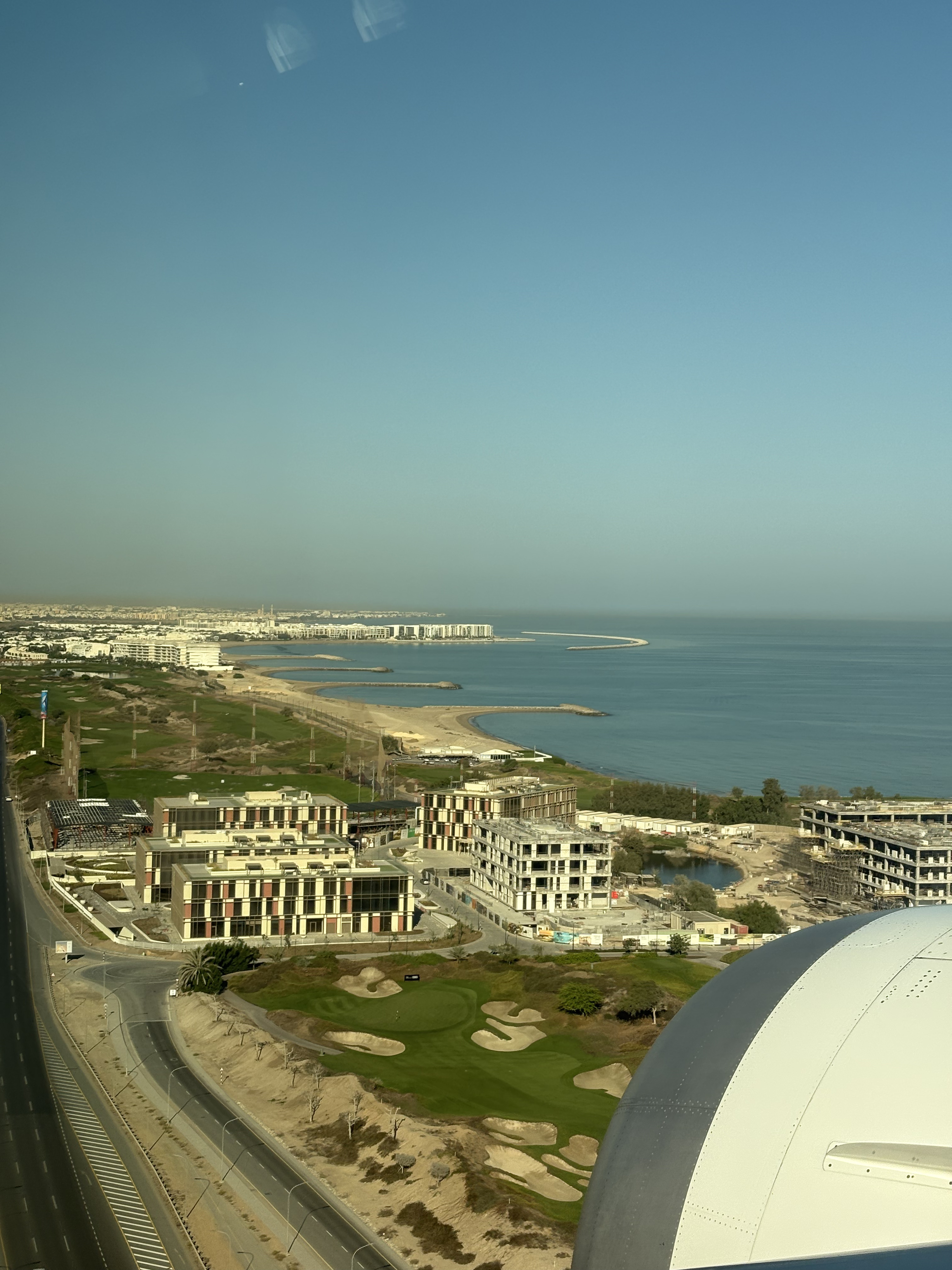 Picture Oman Mascate From the sky 2025-11 14 - Recreation From the sky