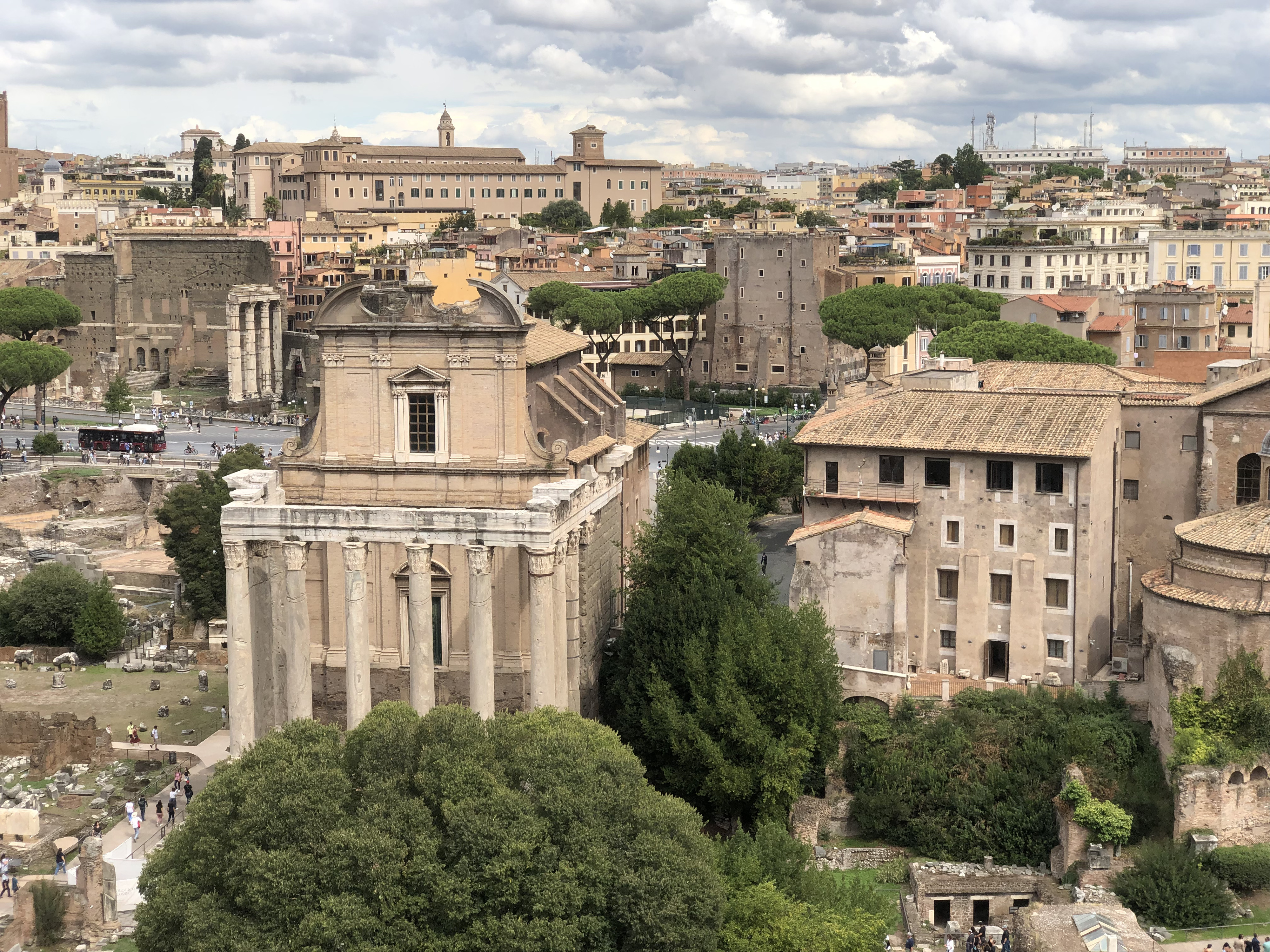 Picture Italy Rome Roman Forum 2024-09 19 - Tours Roman Forum