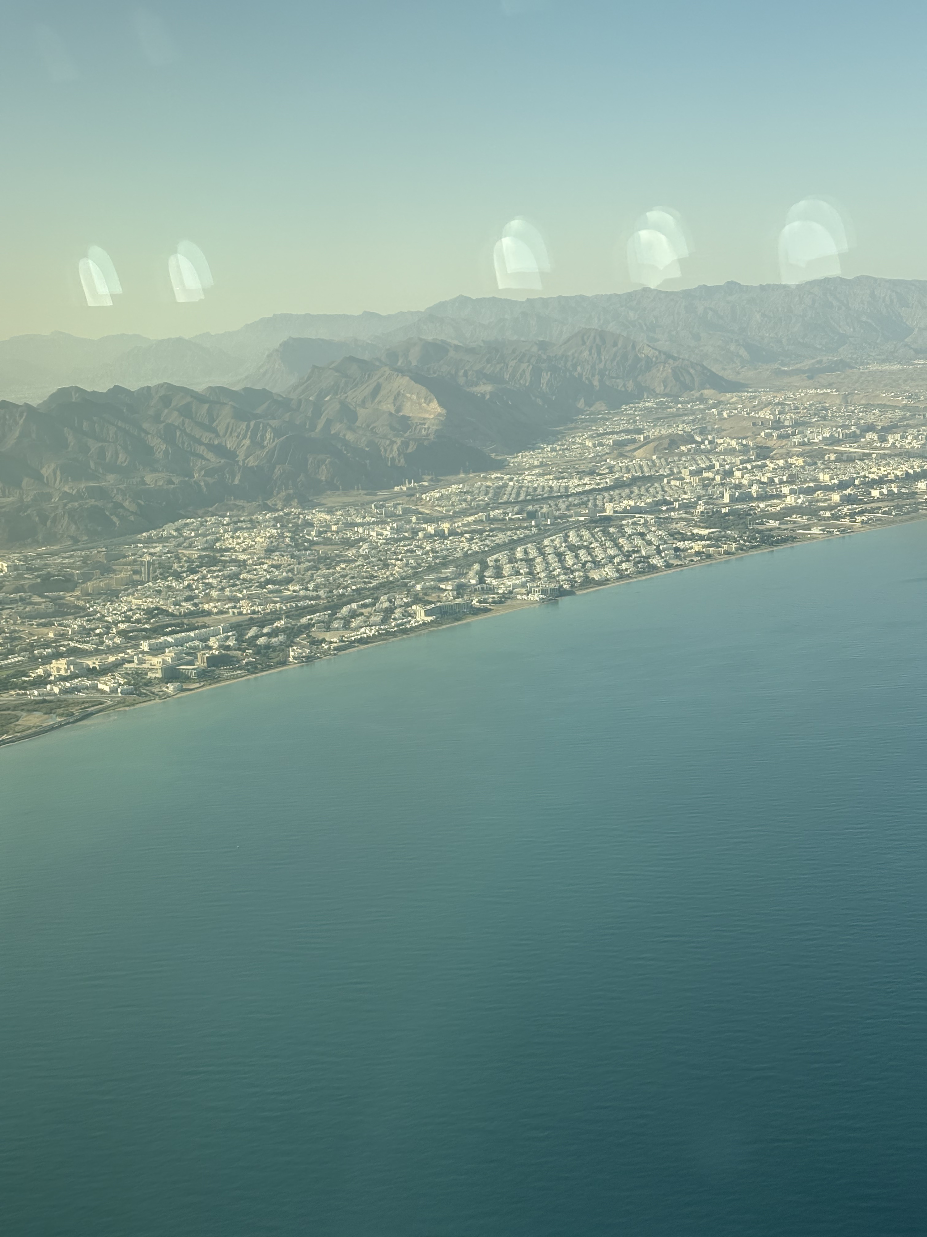 Picture Oman Mascate From the sky 2025-11 6 - Journey From the sky