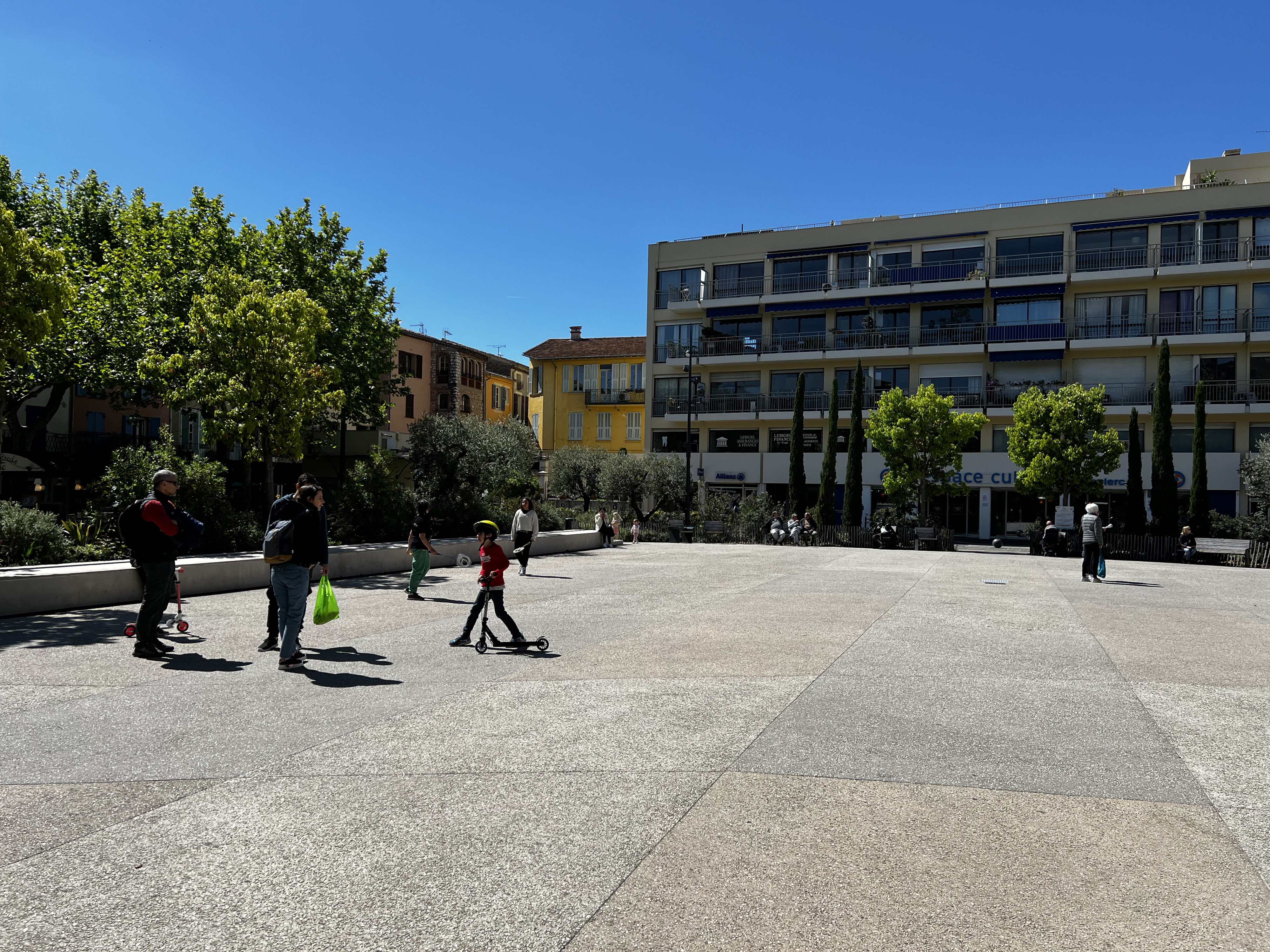 Picture France Vence 2024-04 30 - Center Vence