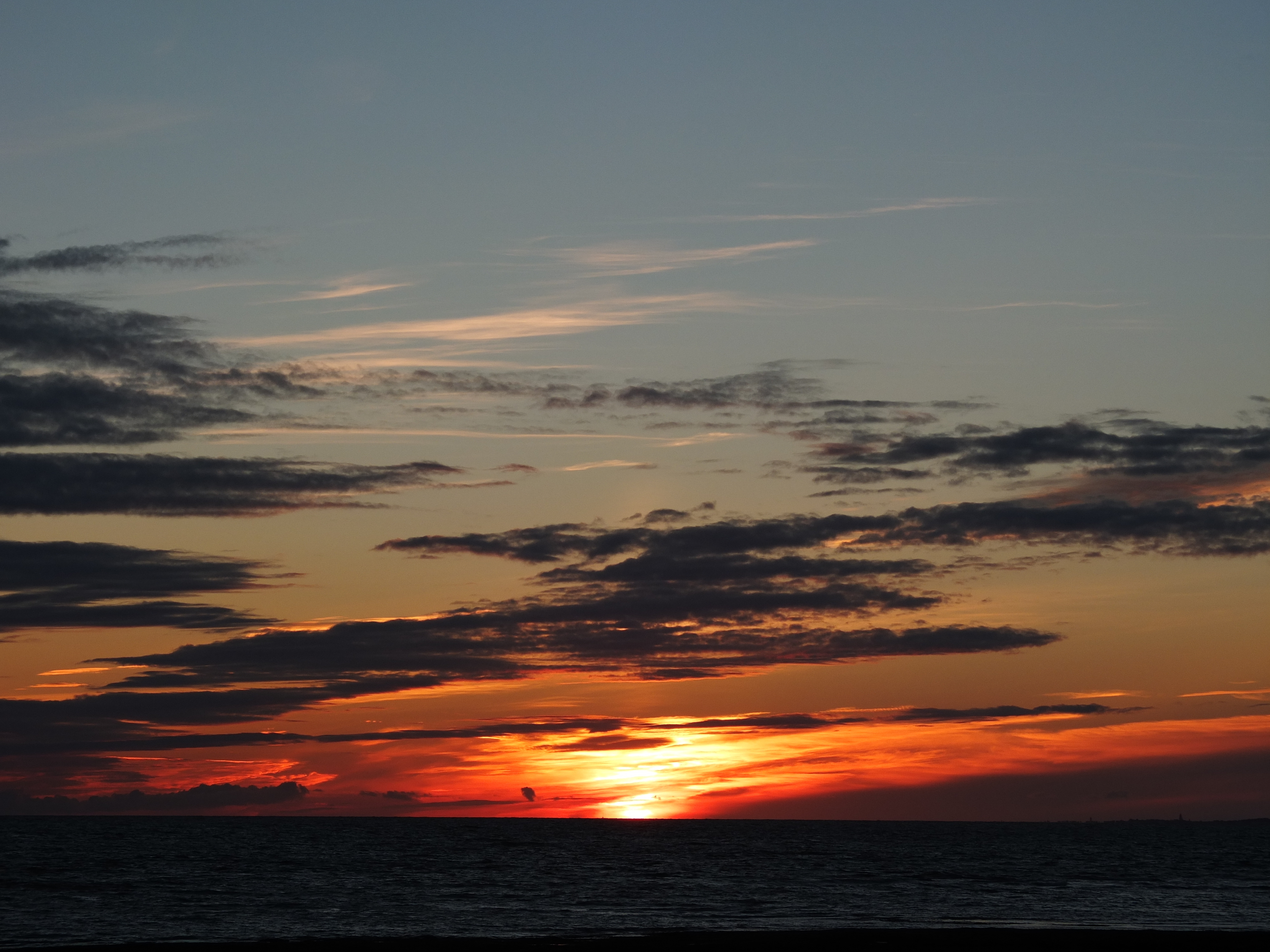 Picture France La Plaine sur mer Sunset 2012-08 84 - Discovery Sunset