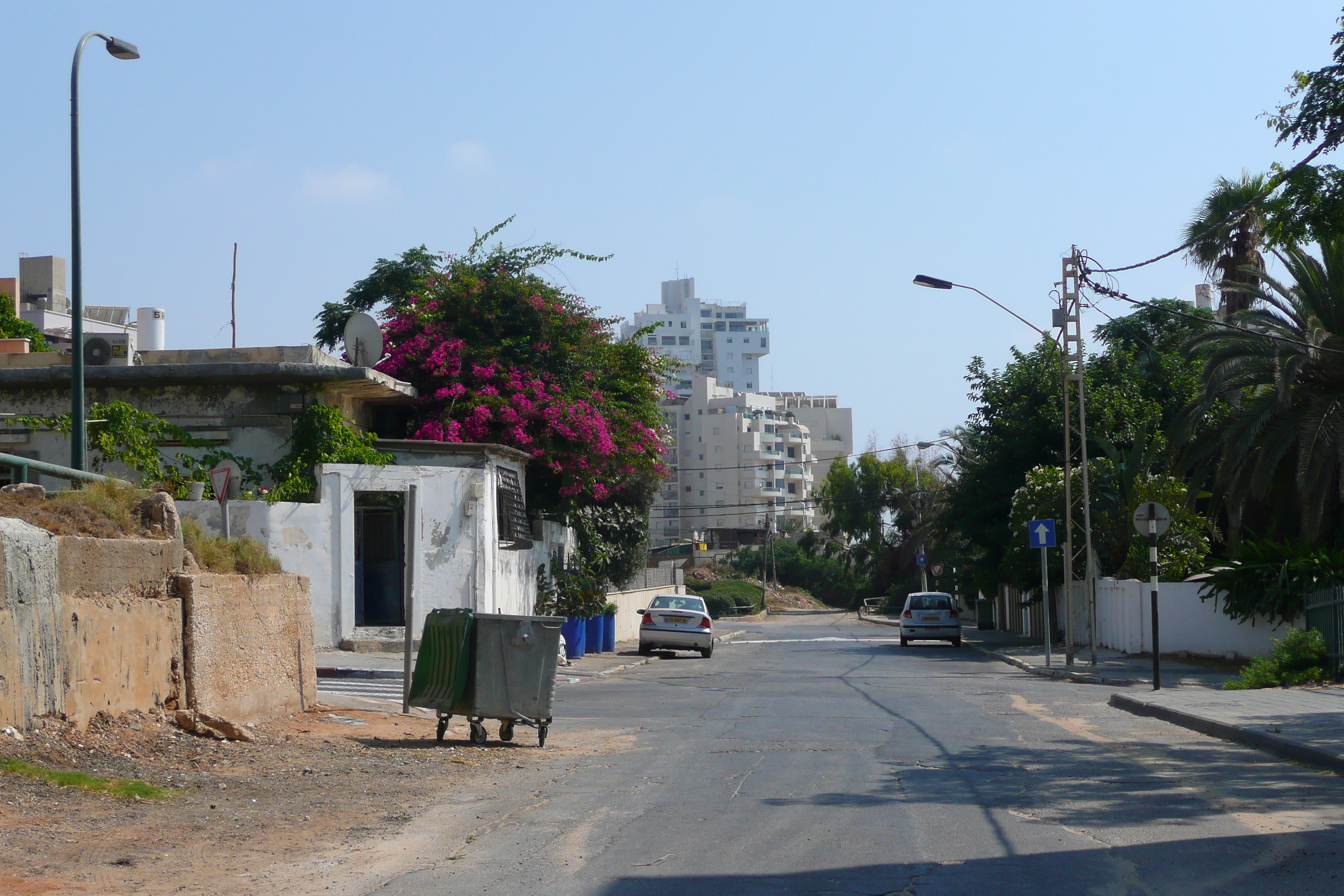 Picture Israel Bat Yam 2007-06 62 - Around Bat Yam