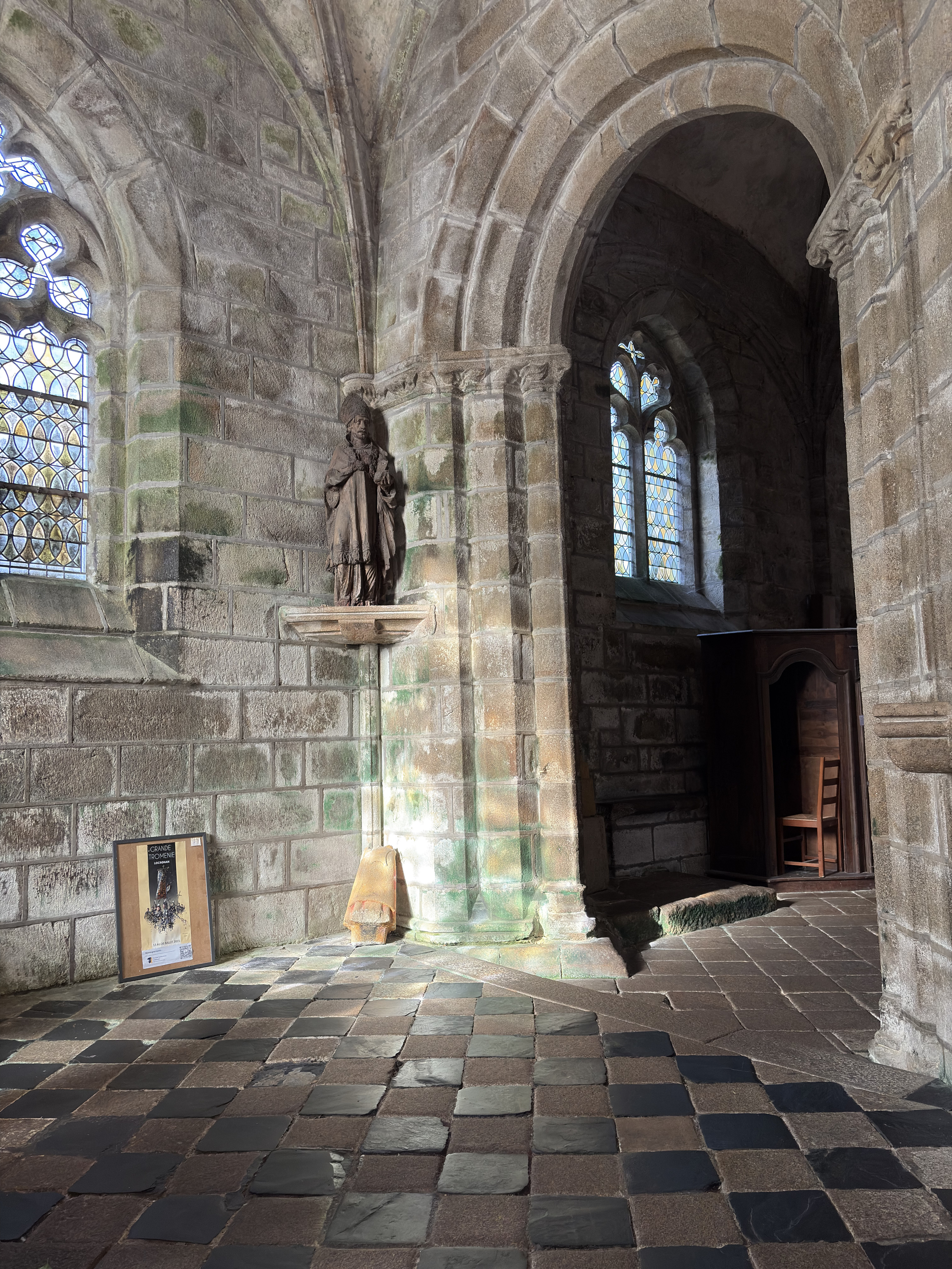 Picture France Locronan 2026-04 122 - Journey Locronan