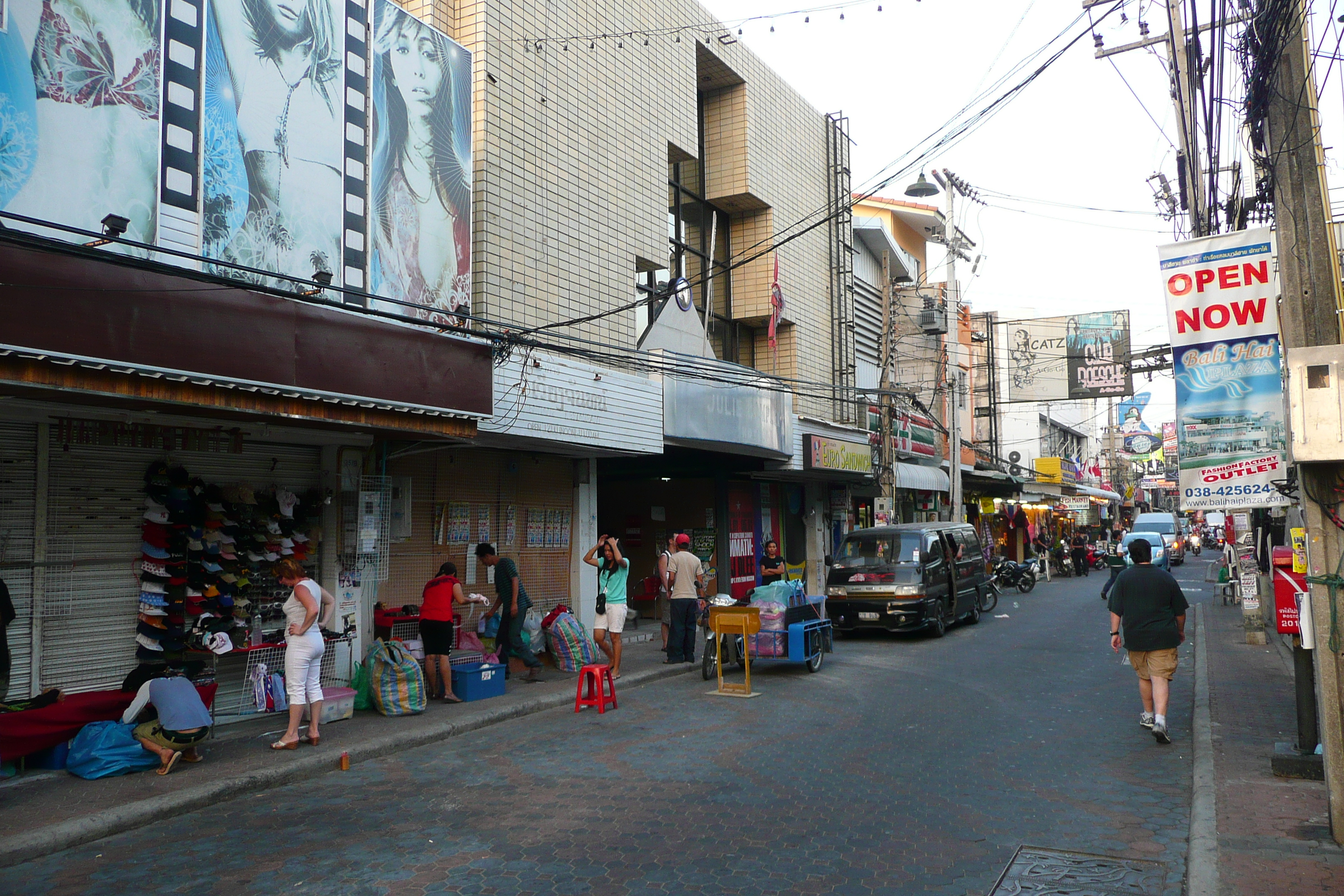 Picture Thailand Pattaya Walking Street 2008-01 63 - Center Walking Street