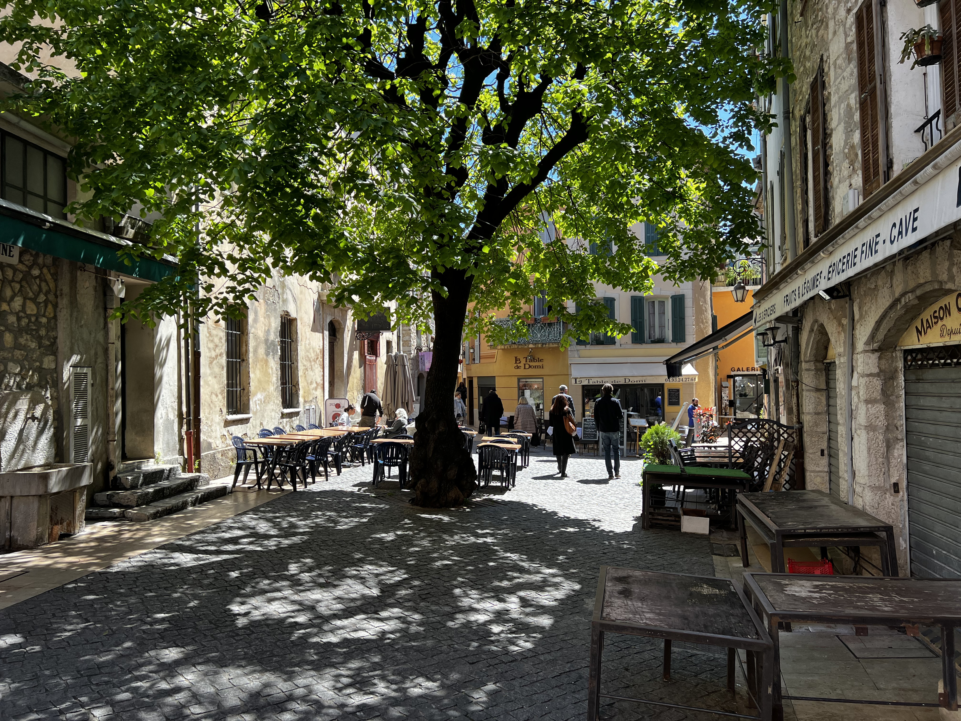 Picture France Vence 2024-04 43 - Tour Vence