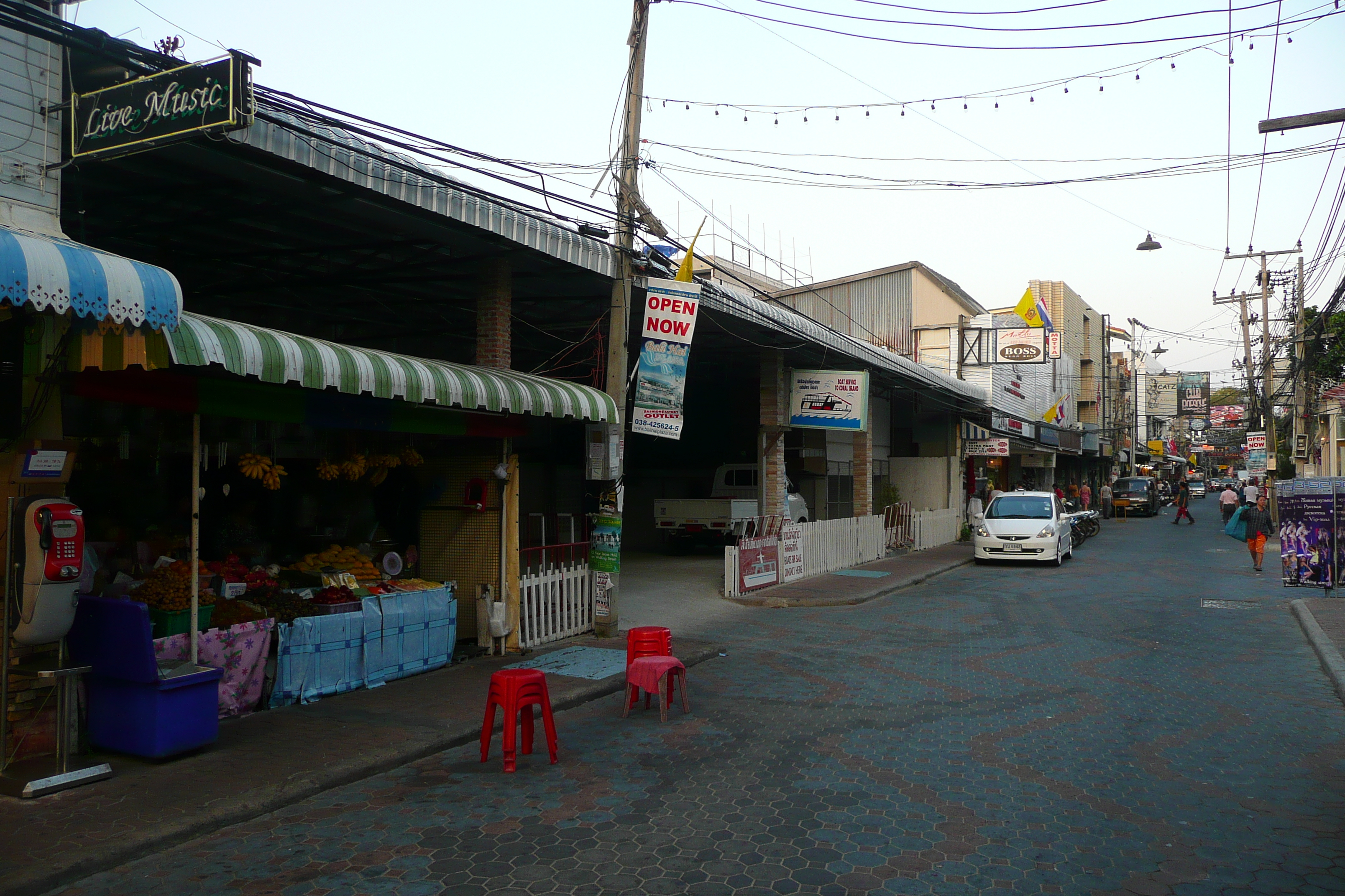 Picture Thailand Pattaya Walking Street 2008-01 50 - Discovery Walking Street