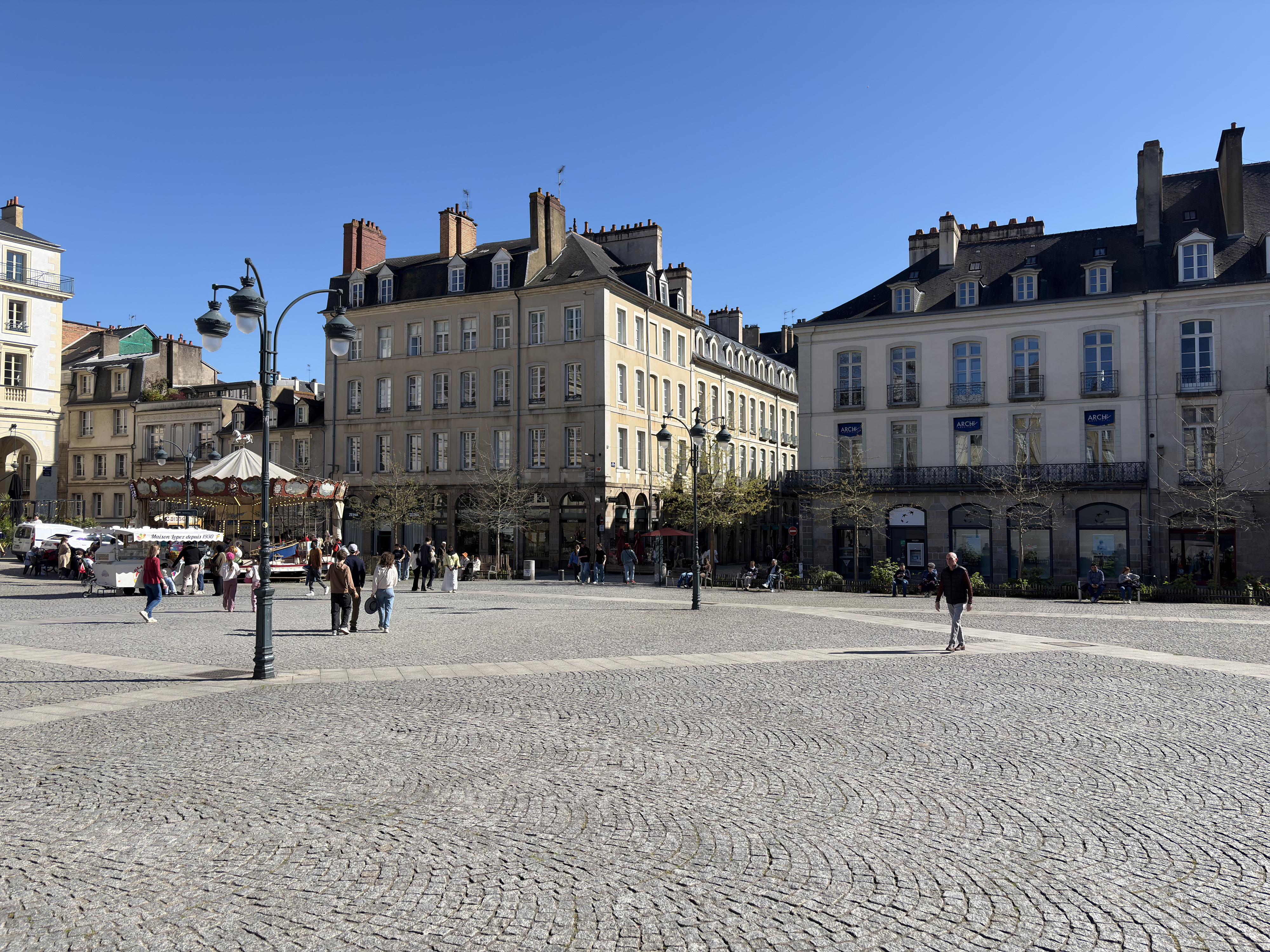 Picture France Rennes 2026-04 27 - Tours Rennes