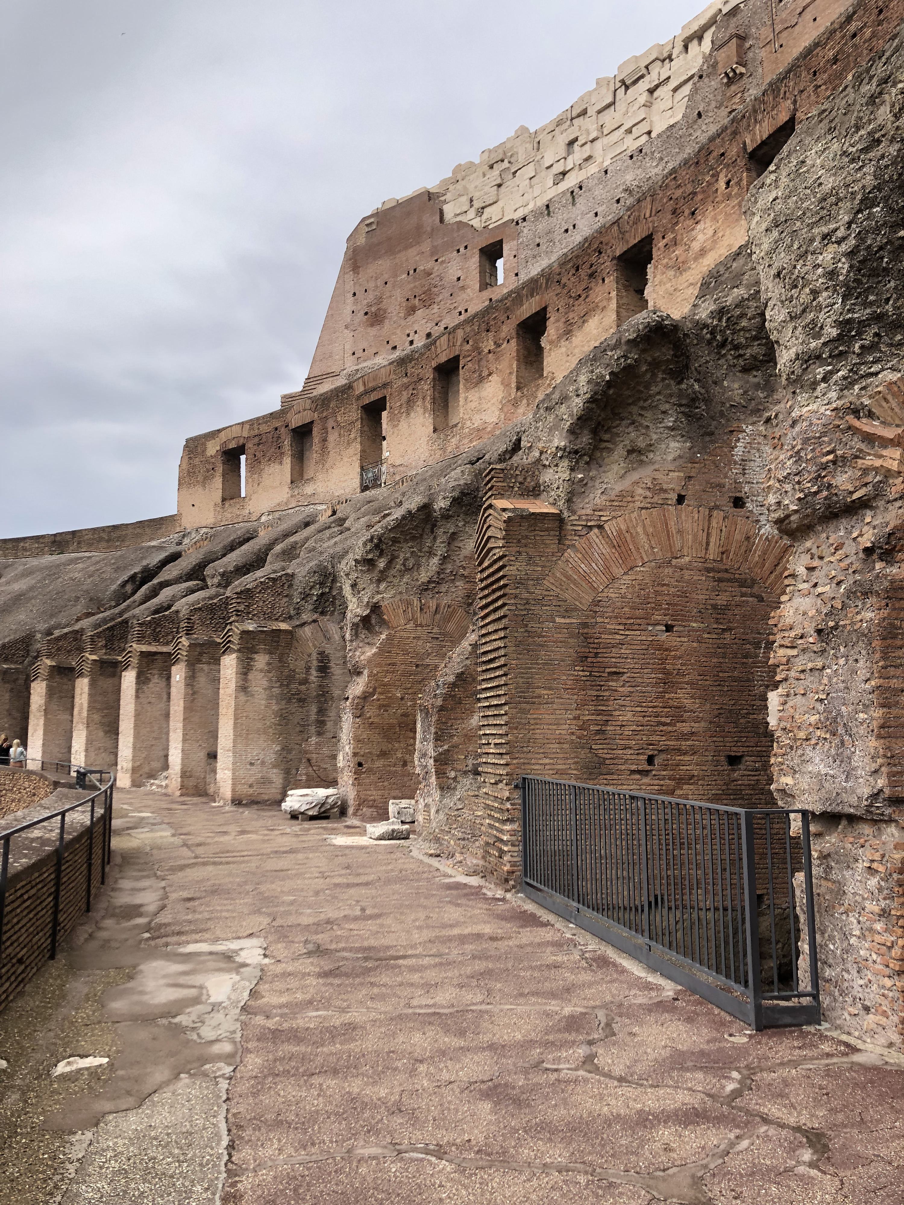 Picture Italy Rome The Colosseum 2024-09 46 - Journey The Colosseum