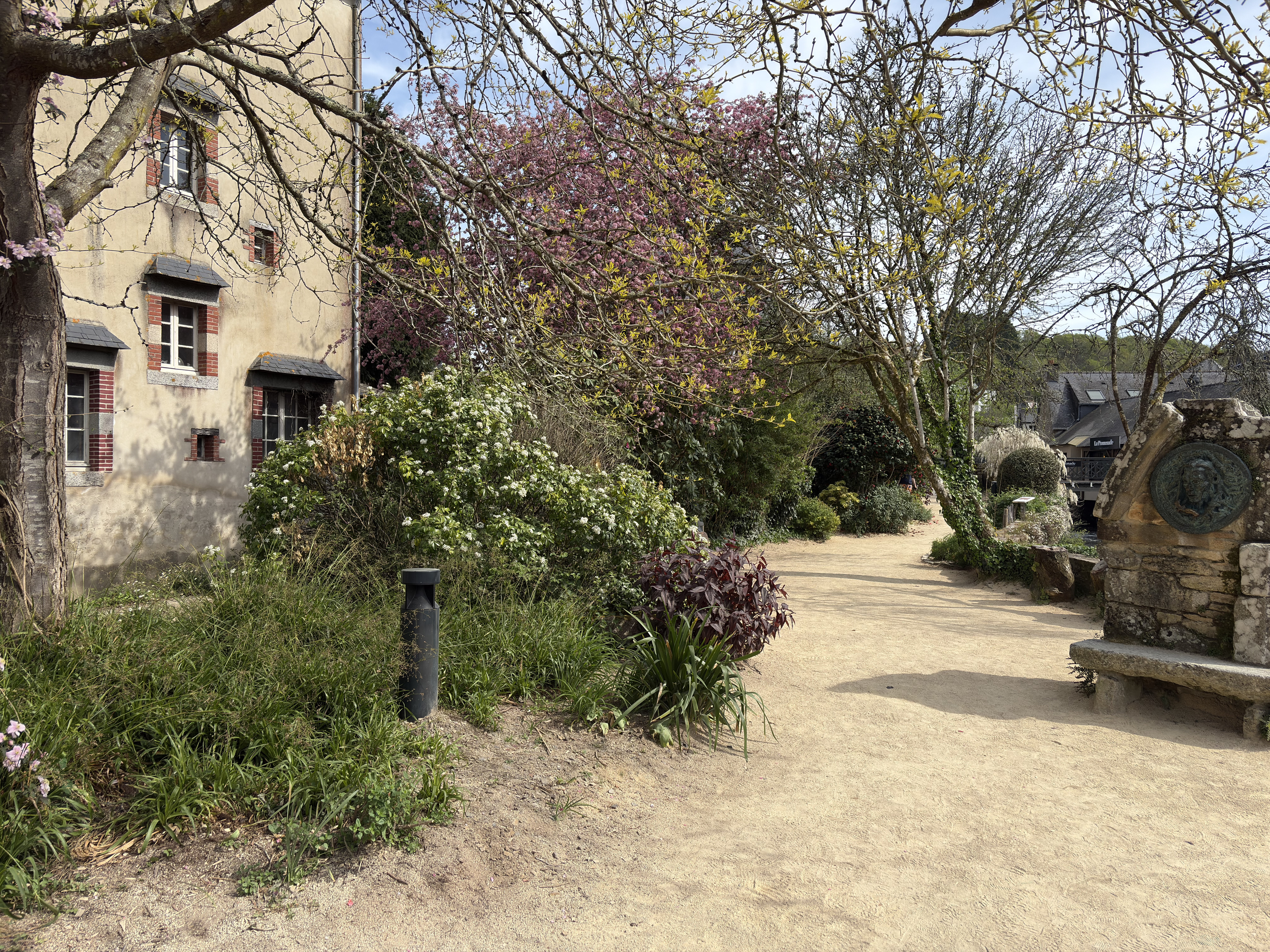 Picture France Pont Aven 2026-04 42 - Tours Pont Aven