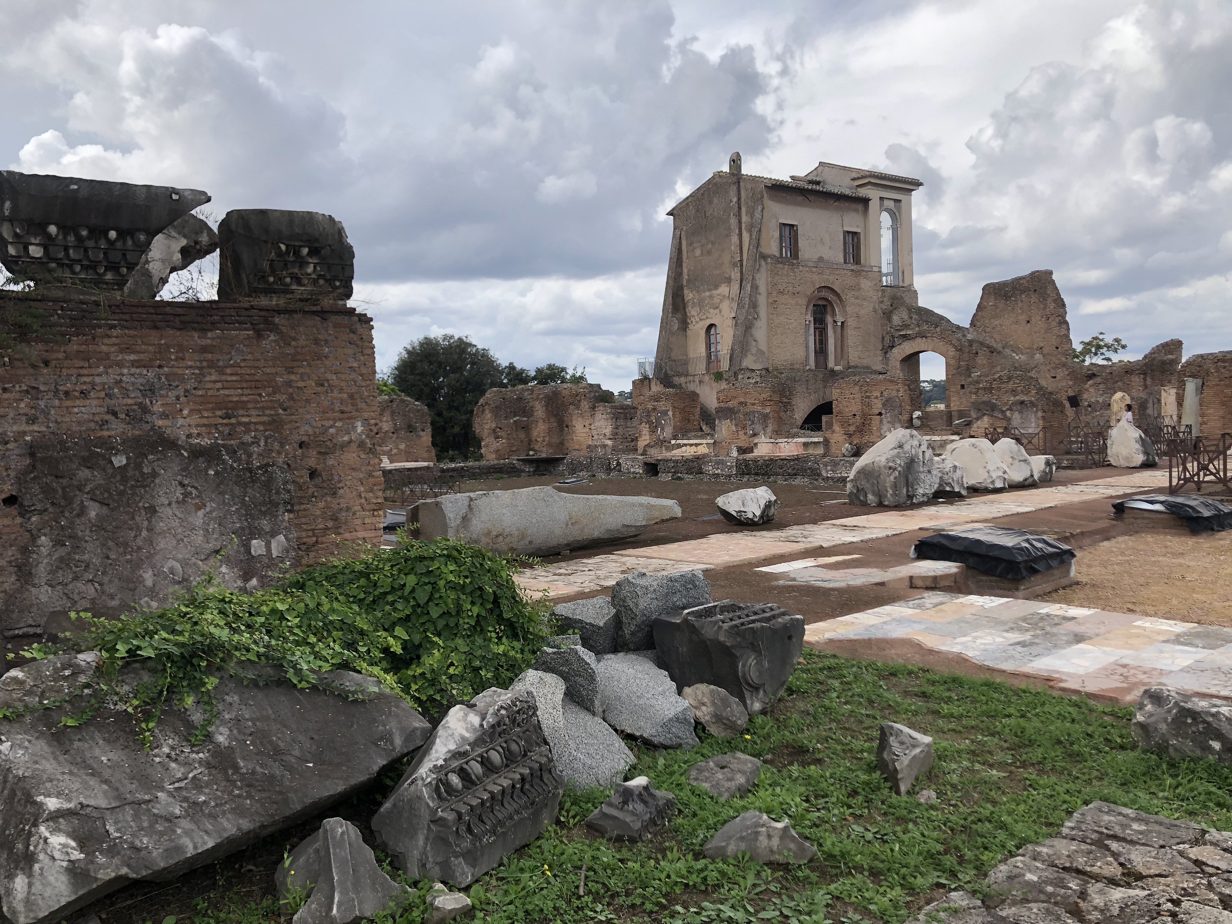 Picture Italy Rome Roman Forum 2024-09 101 - History Roman Forum