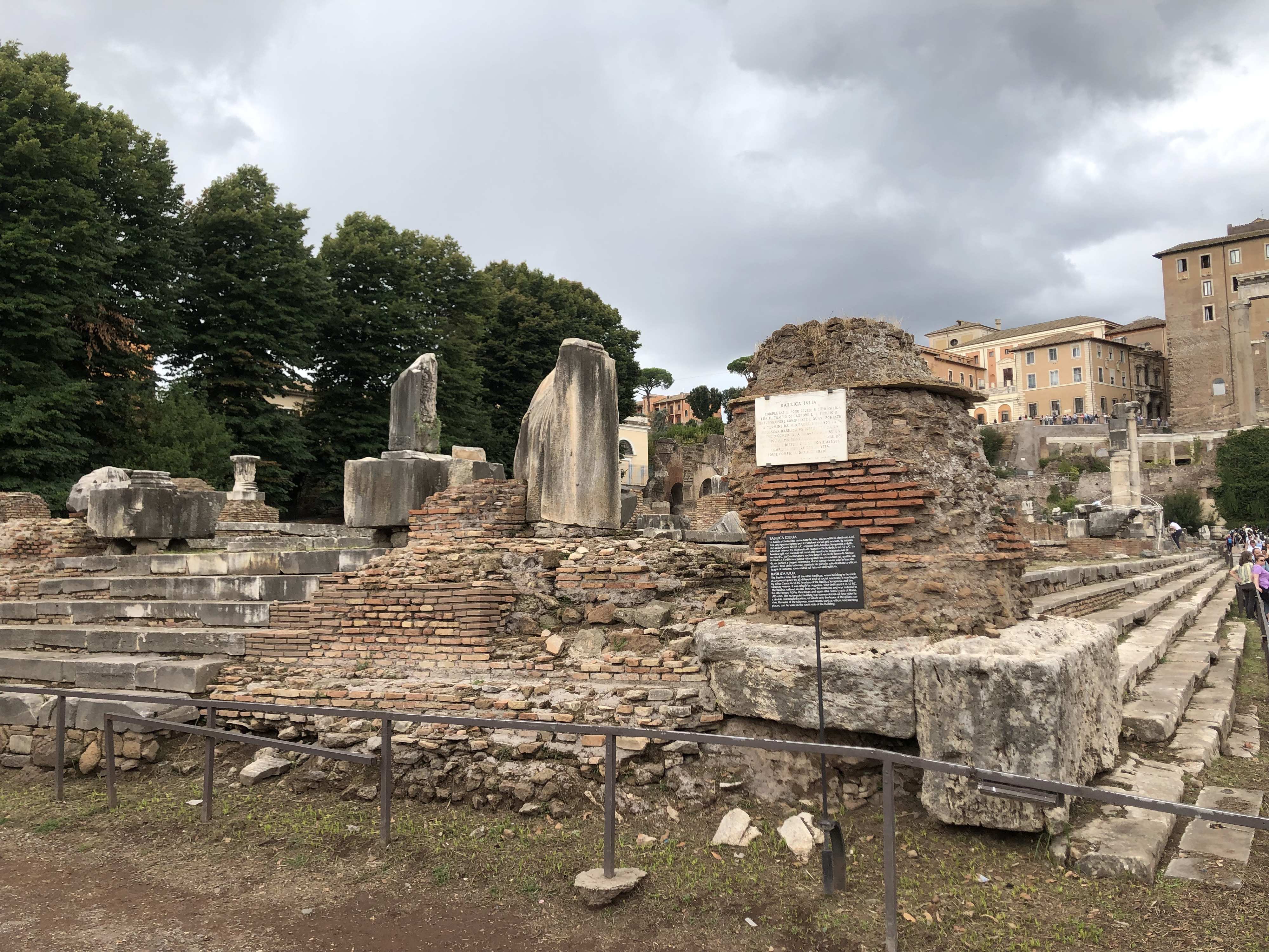 Picture Italy Rome Roman Forum 2024-09 183 - Recreation Roman Forum