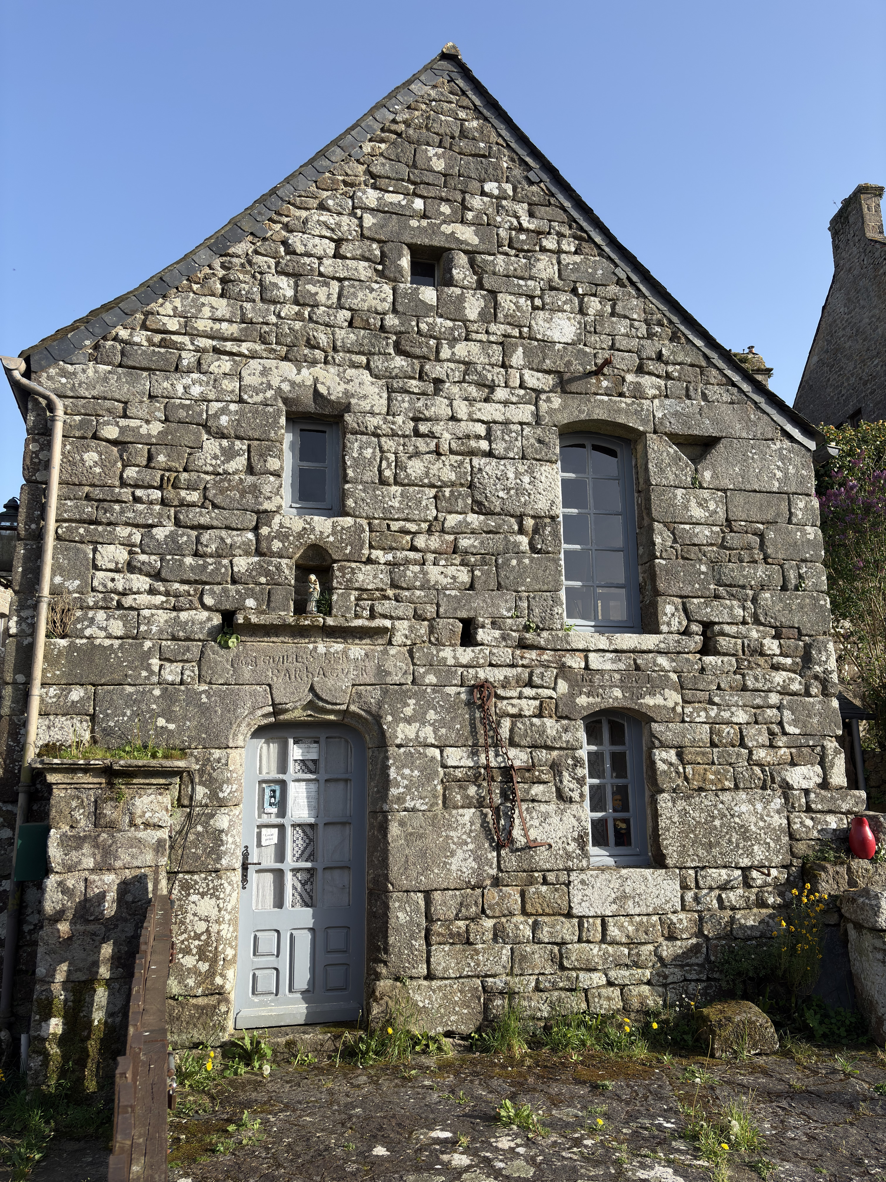 Picture France Locronan 2026-04 132 - Tours Locronan