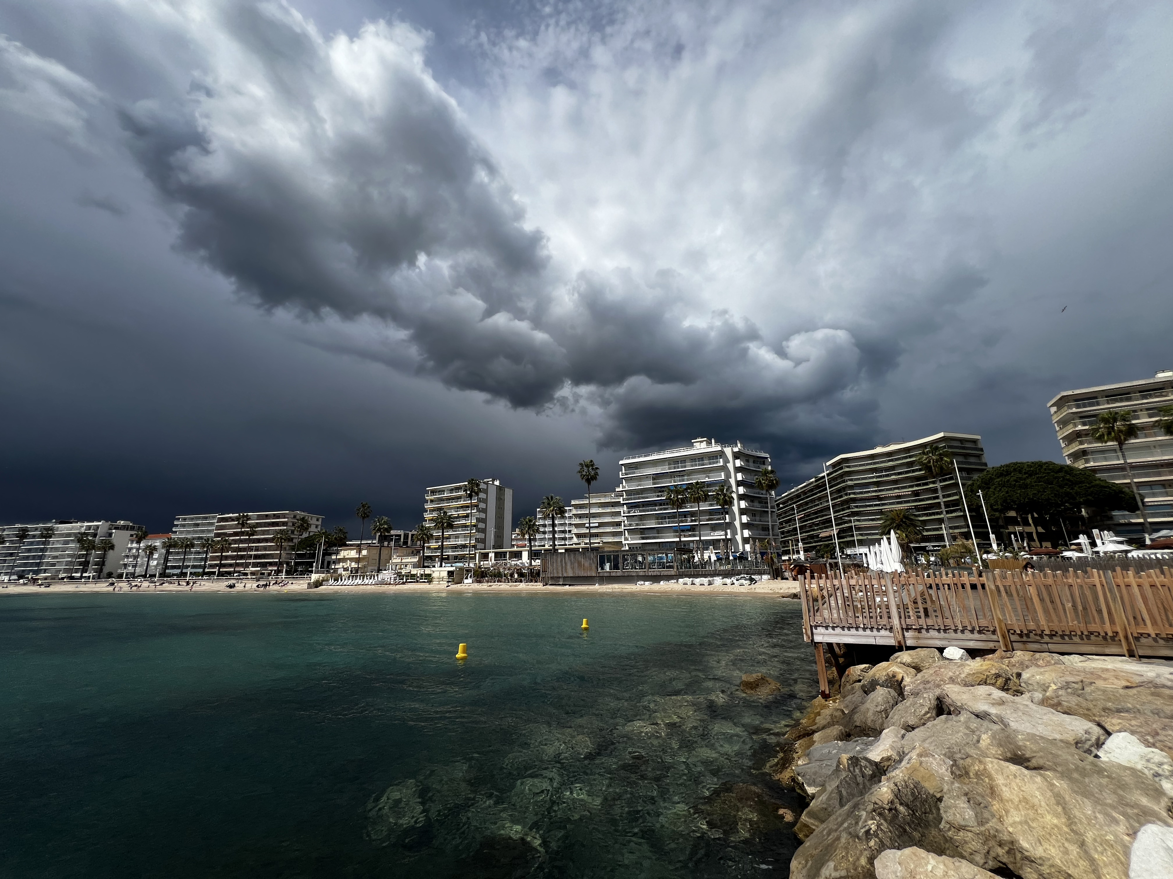 Picture France Antibes 2024-04 18 - Tour Antibes