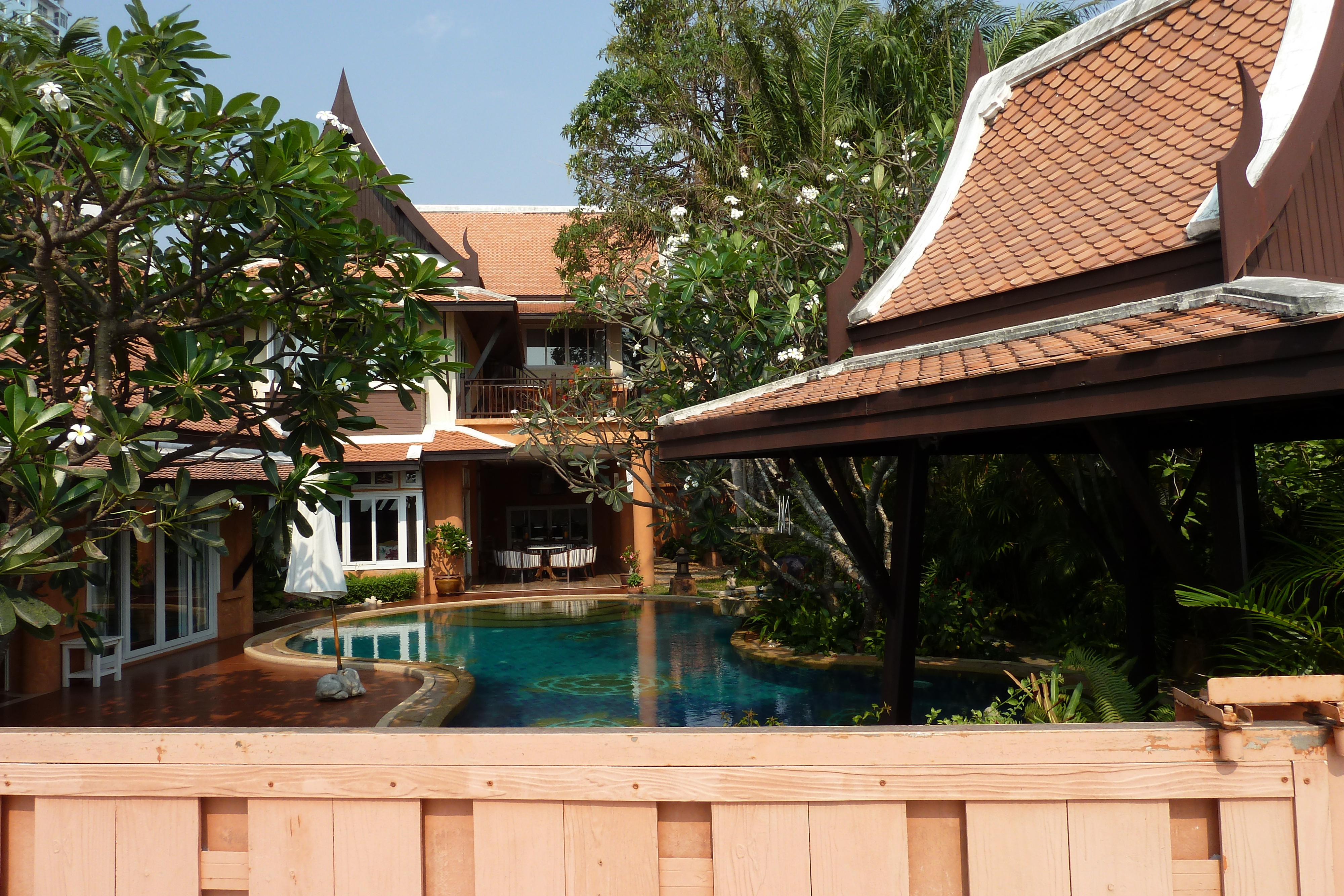 Picture Thailand Jomtien La Royale Beach condo 2011-02 36 - History La Royale Beach condo