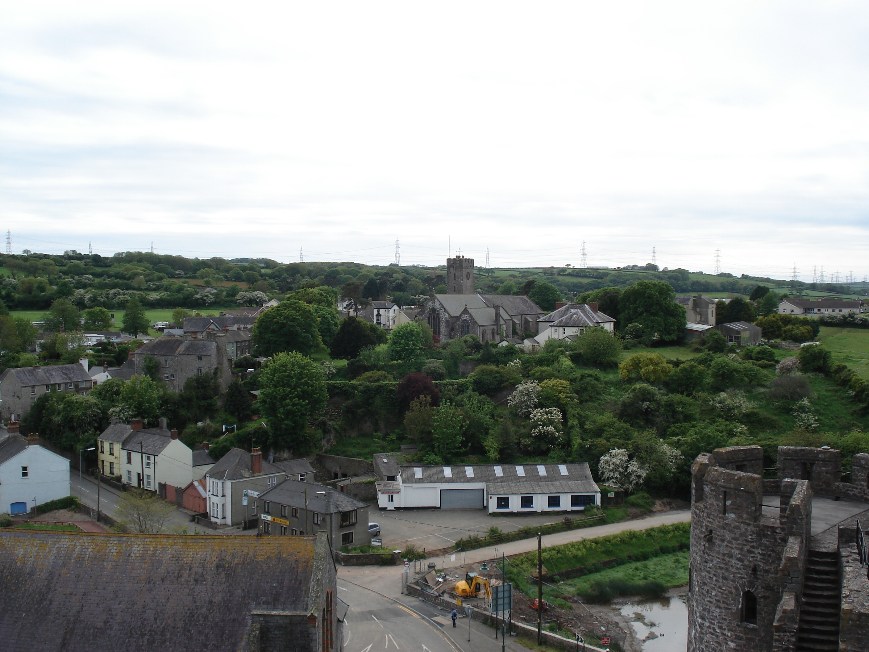 Picture United Kingdom Pembrokeshire Pembroke Castle 2006-05 26 - Around Castle