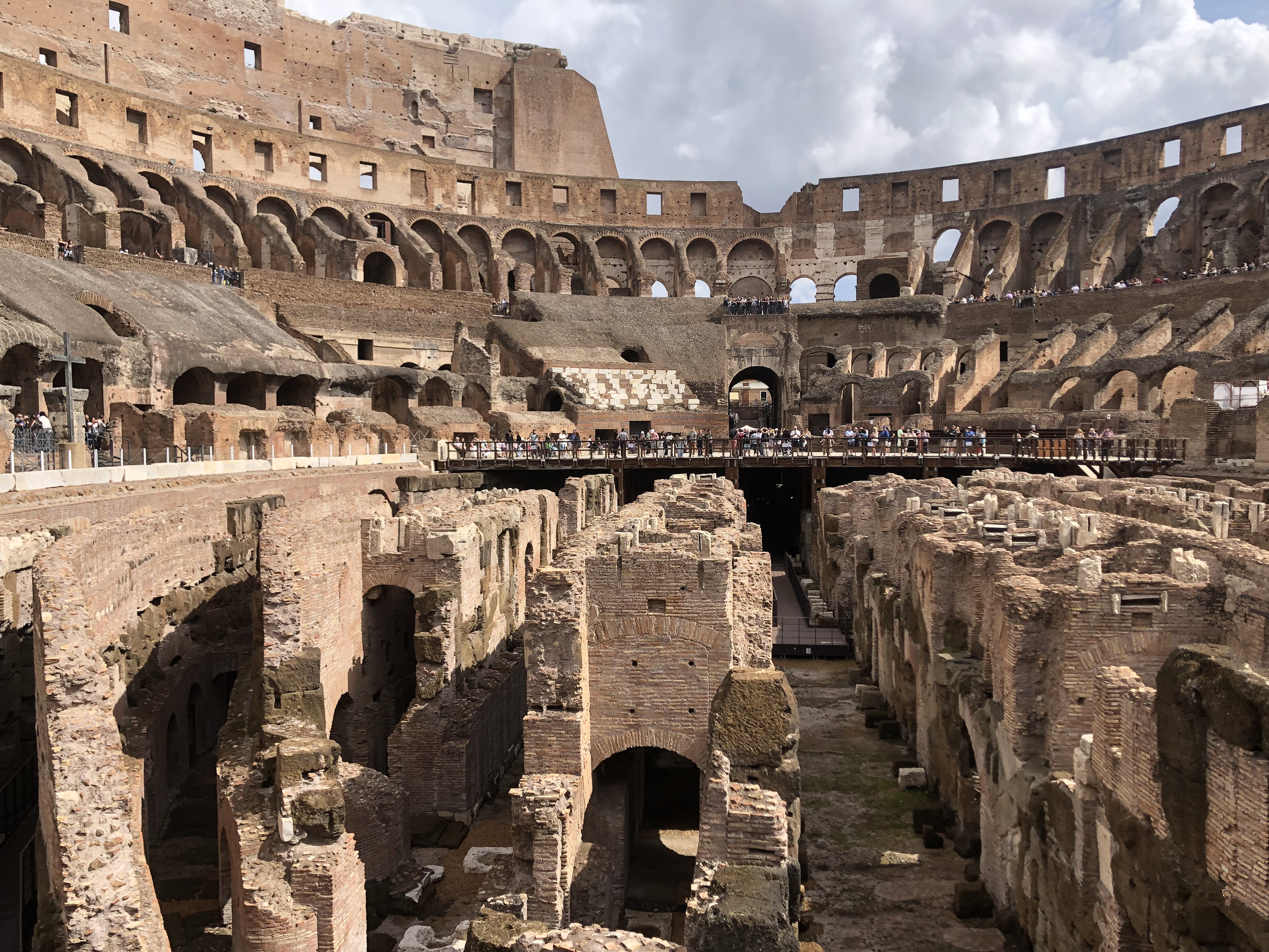 Picture Italy Rome The Colosseum 2024-09 4 - Discovery The Colosseum