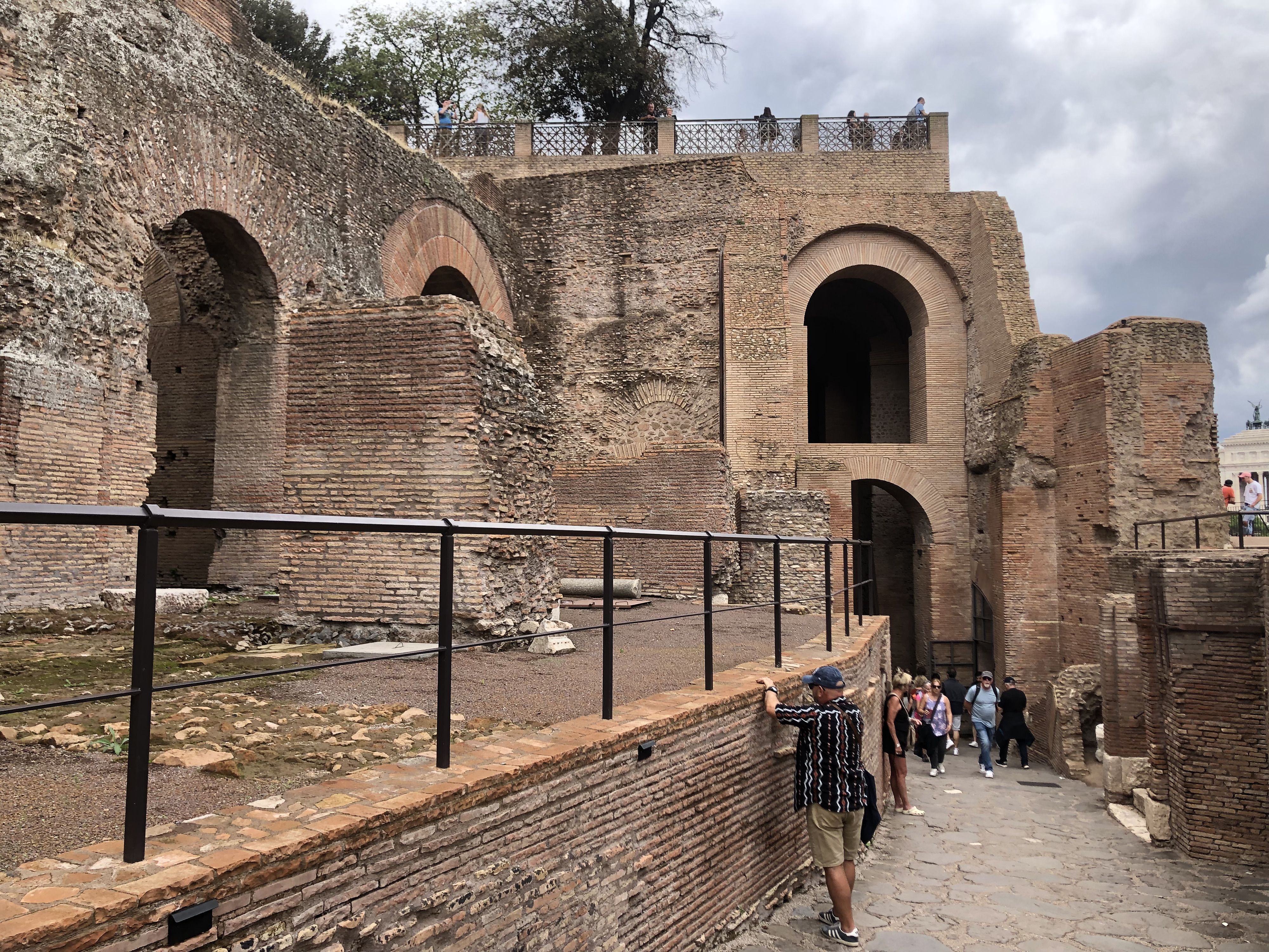 Picture Italy Rome Roman Forum 2024-09 55 - Center Roman Forum