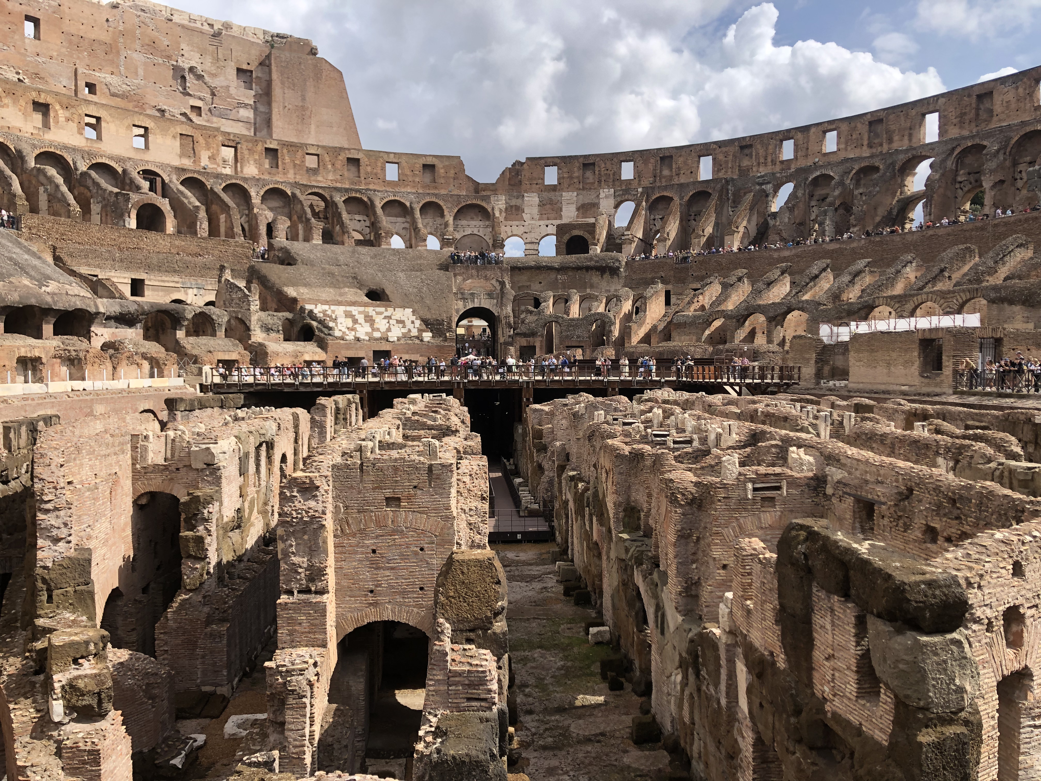 Picture Italy Rome The Colosseum 2024-09 51 - Recreation The Colosseum