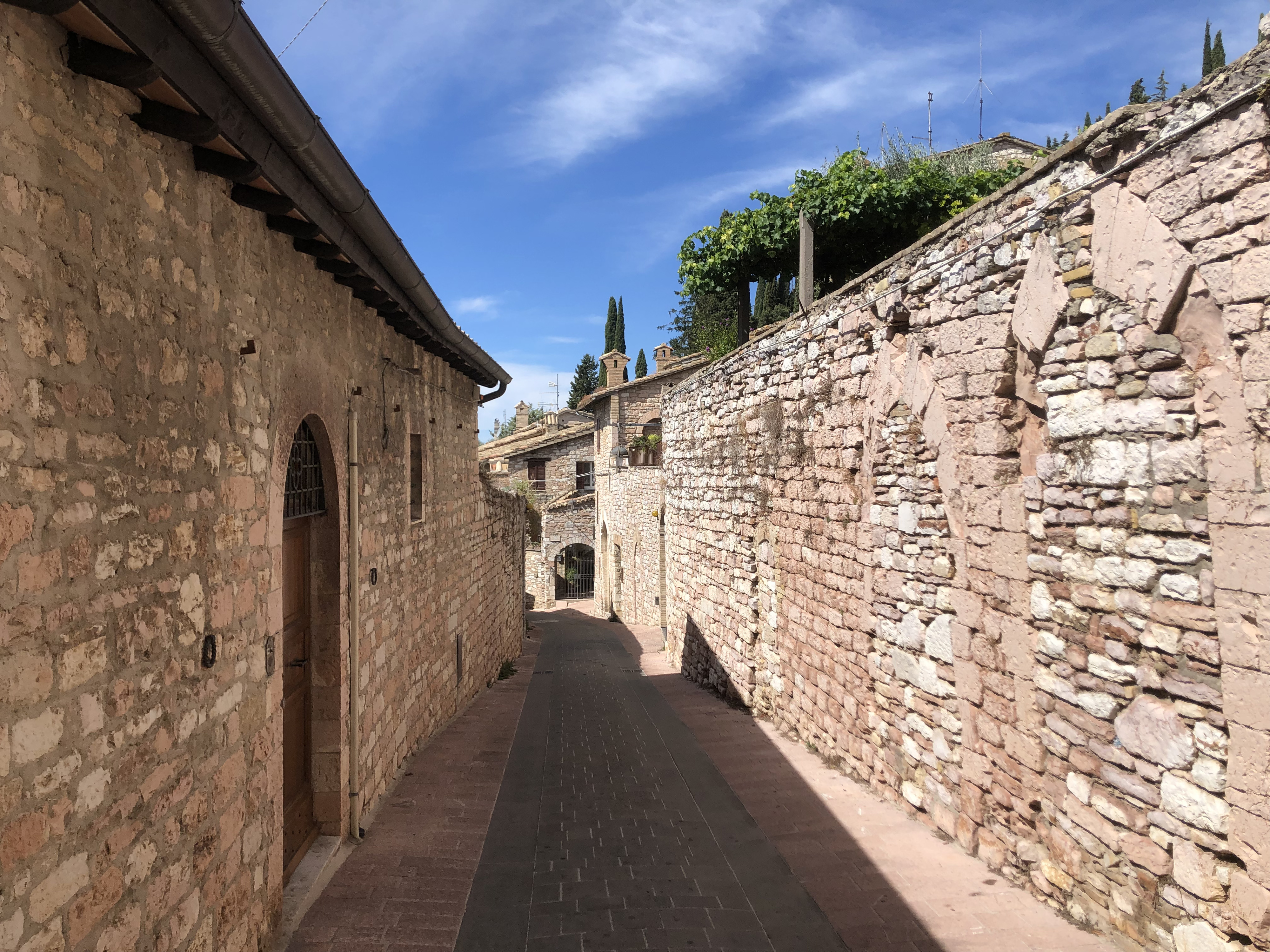 Picture Italy Assisi 2024-09 95 - History Assisi