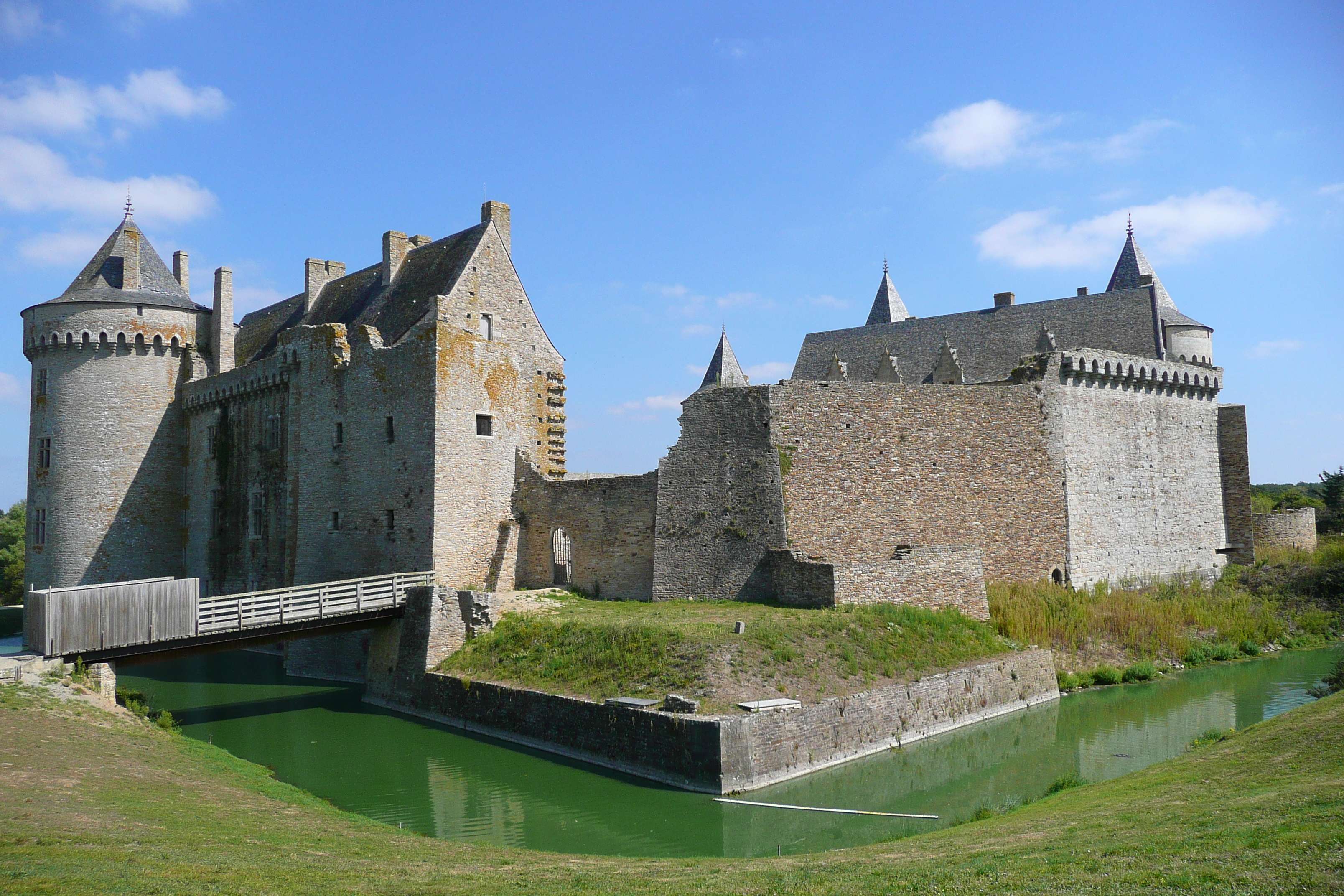 Picture France Suscinio Castle 2007-09 131 - Recreation Suscinio Castle
