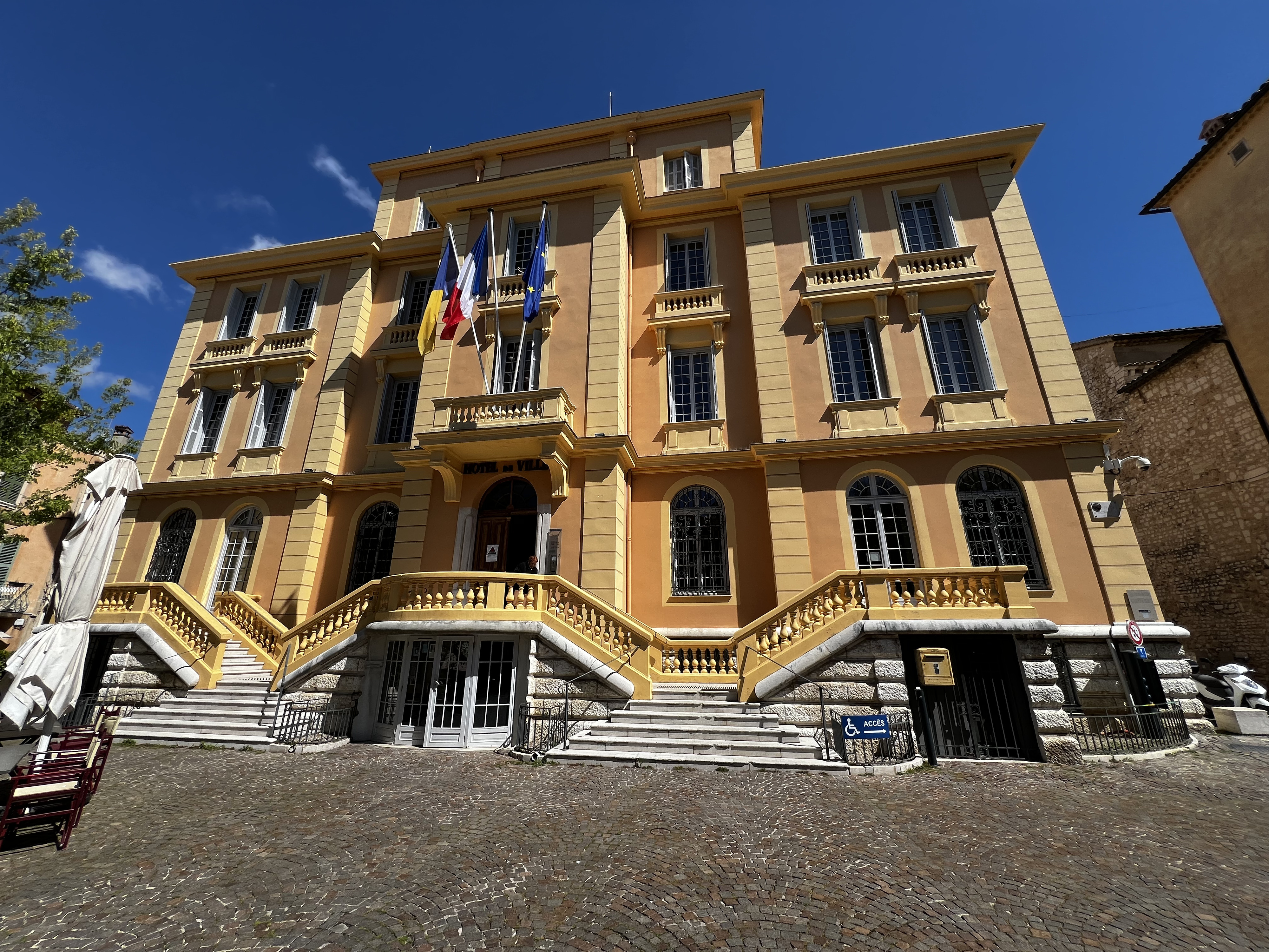 Picture France Vence 2024-04 21 - Recreation Vence