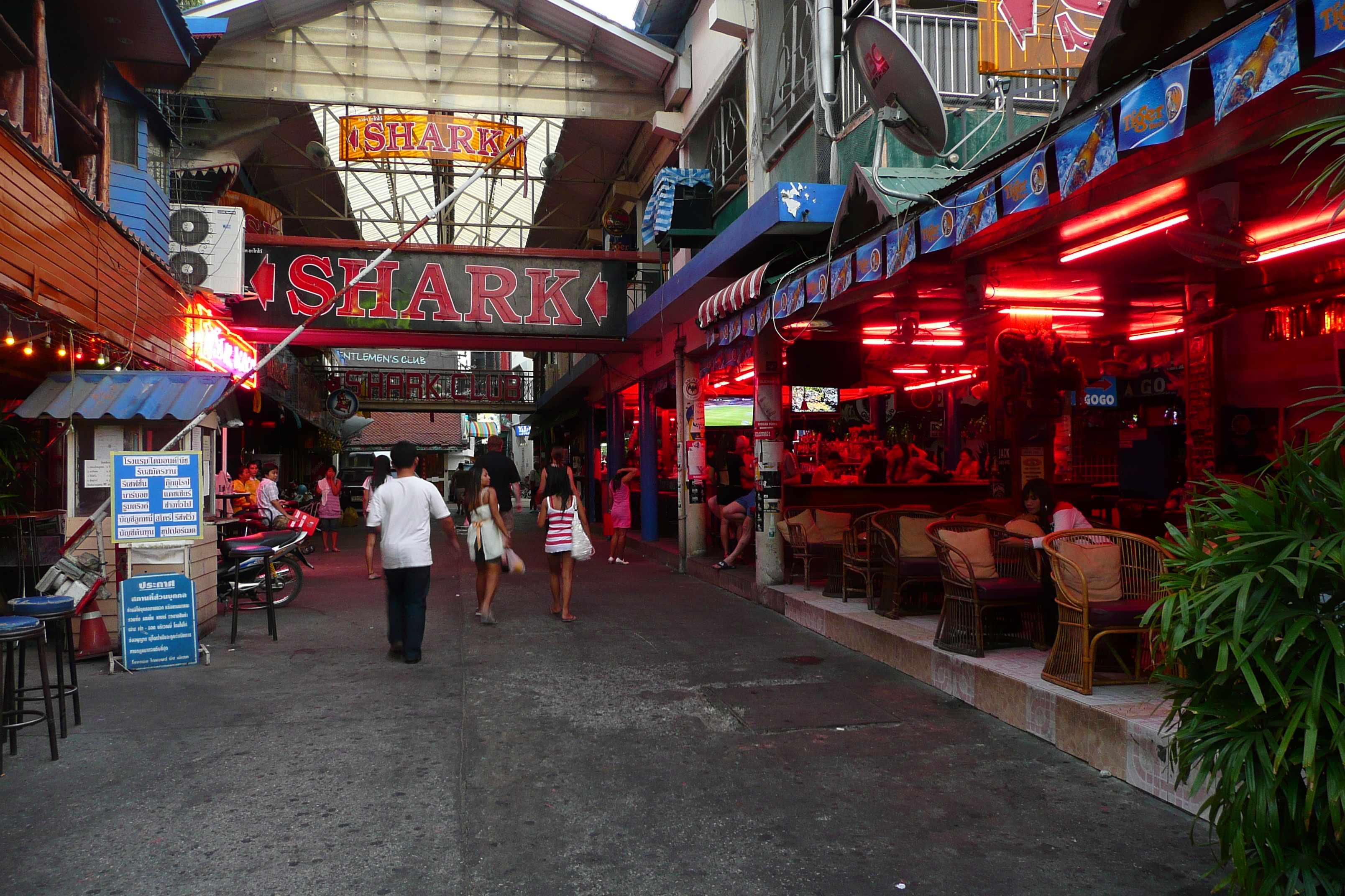Picture Thailand Pattaya Walking Street 2008-01 13 - Journey Walking Street