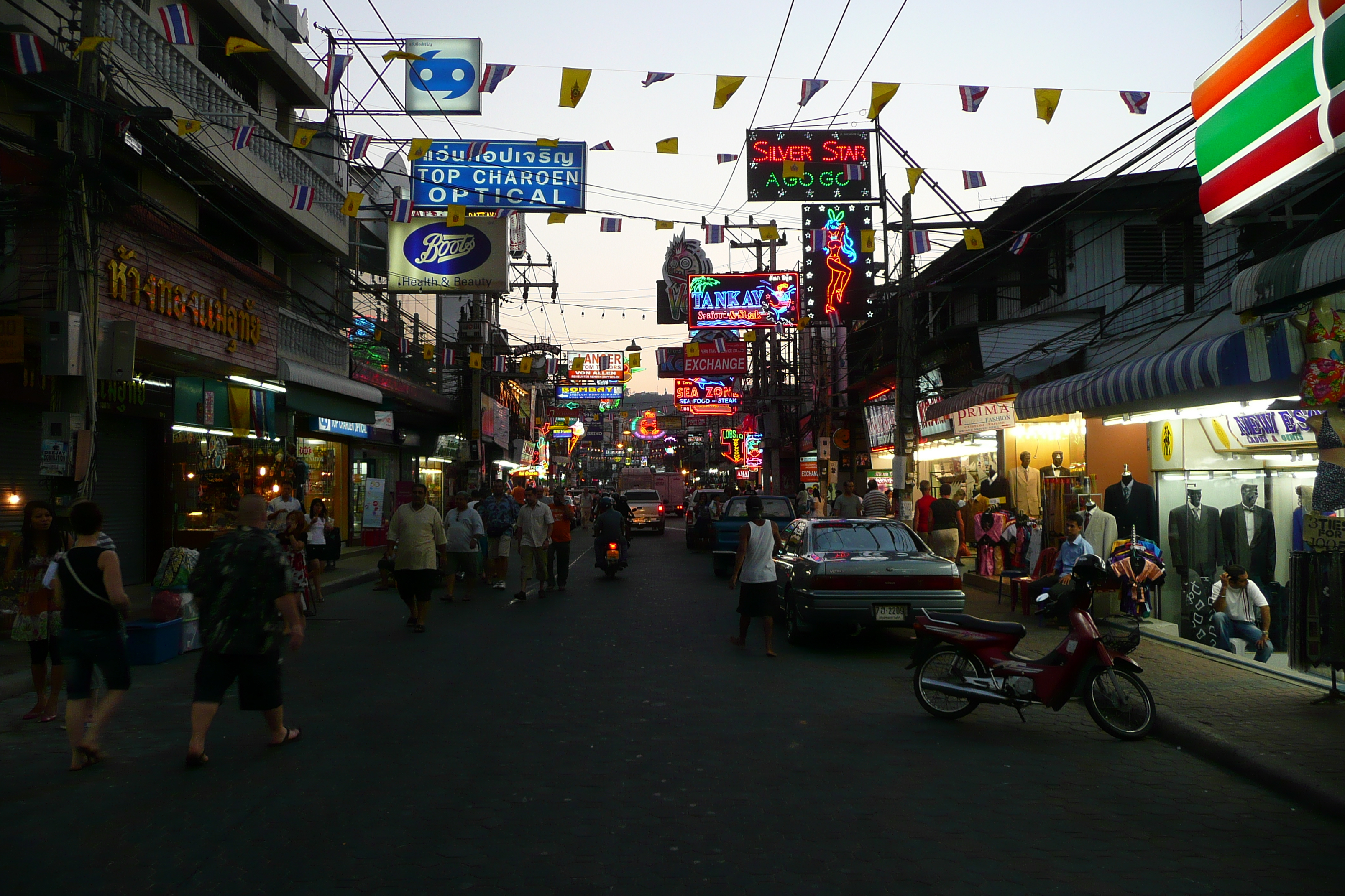 Picture Thailand Pattaya Walking Street 2008-01 6 - Discovery Walking Street