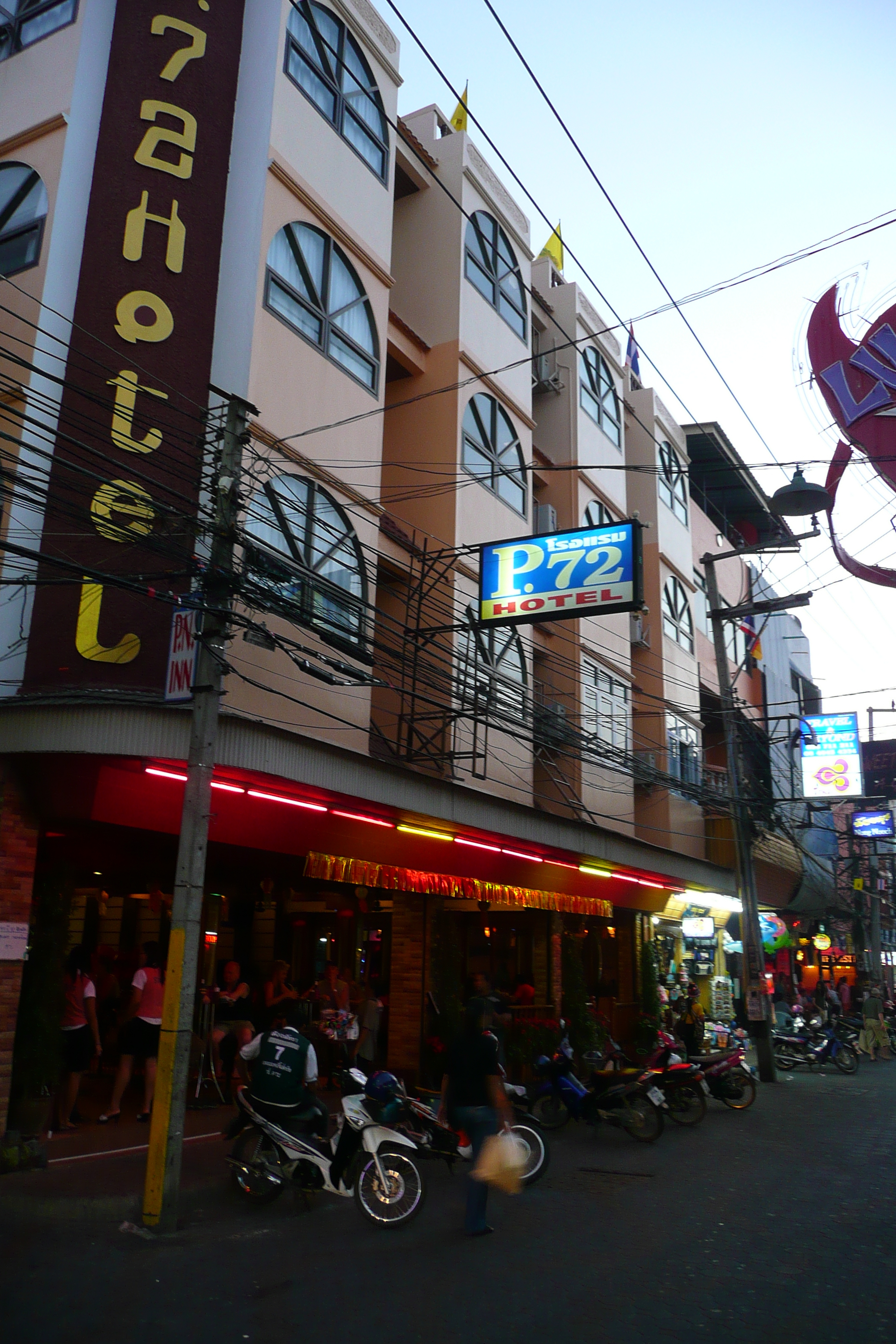 Picture Thailand Pattaya Walking Street 2008-01 22 - Tour Walking Street