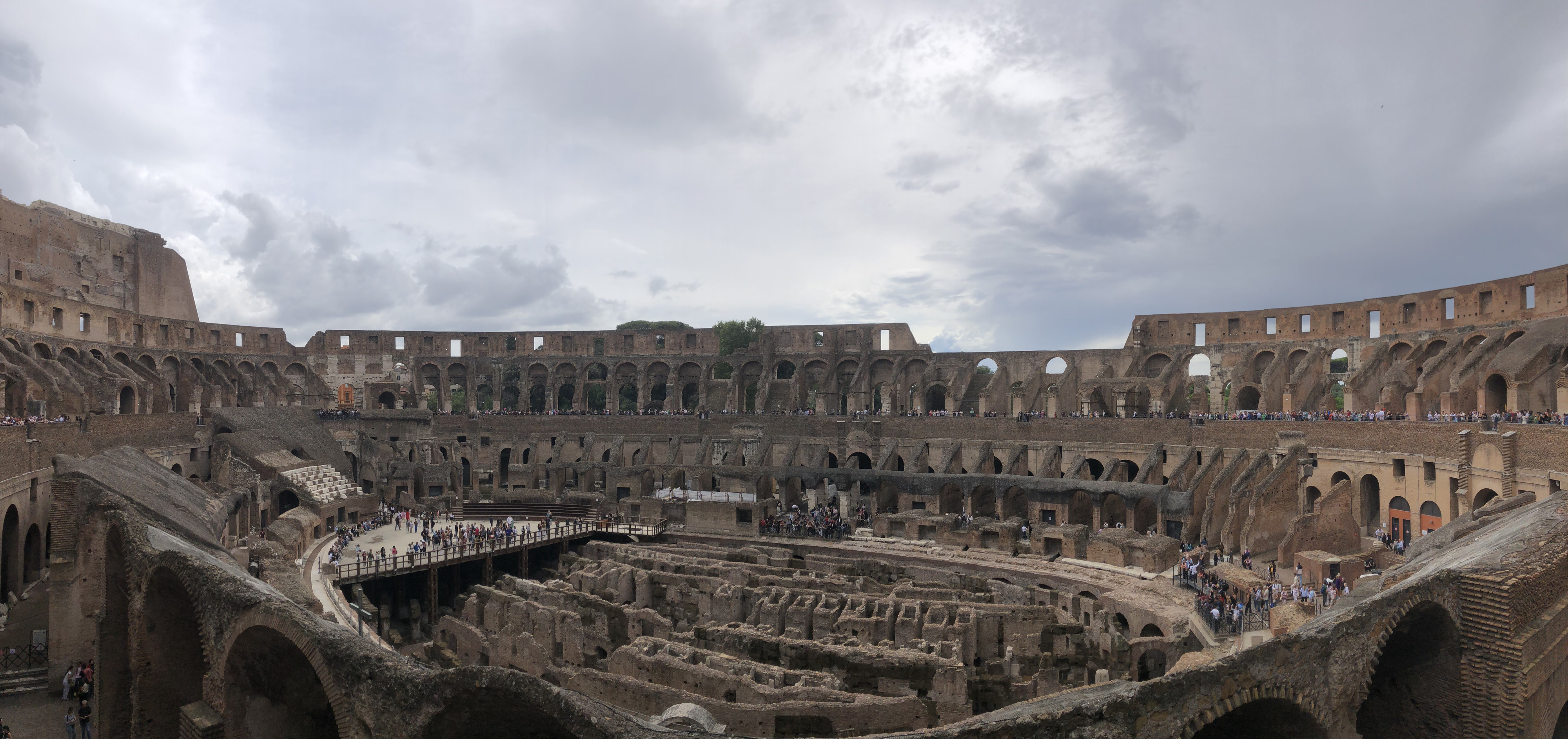 Picture Italy Rome The Colosseum 2024-09 28 - History The Colosseum