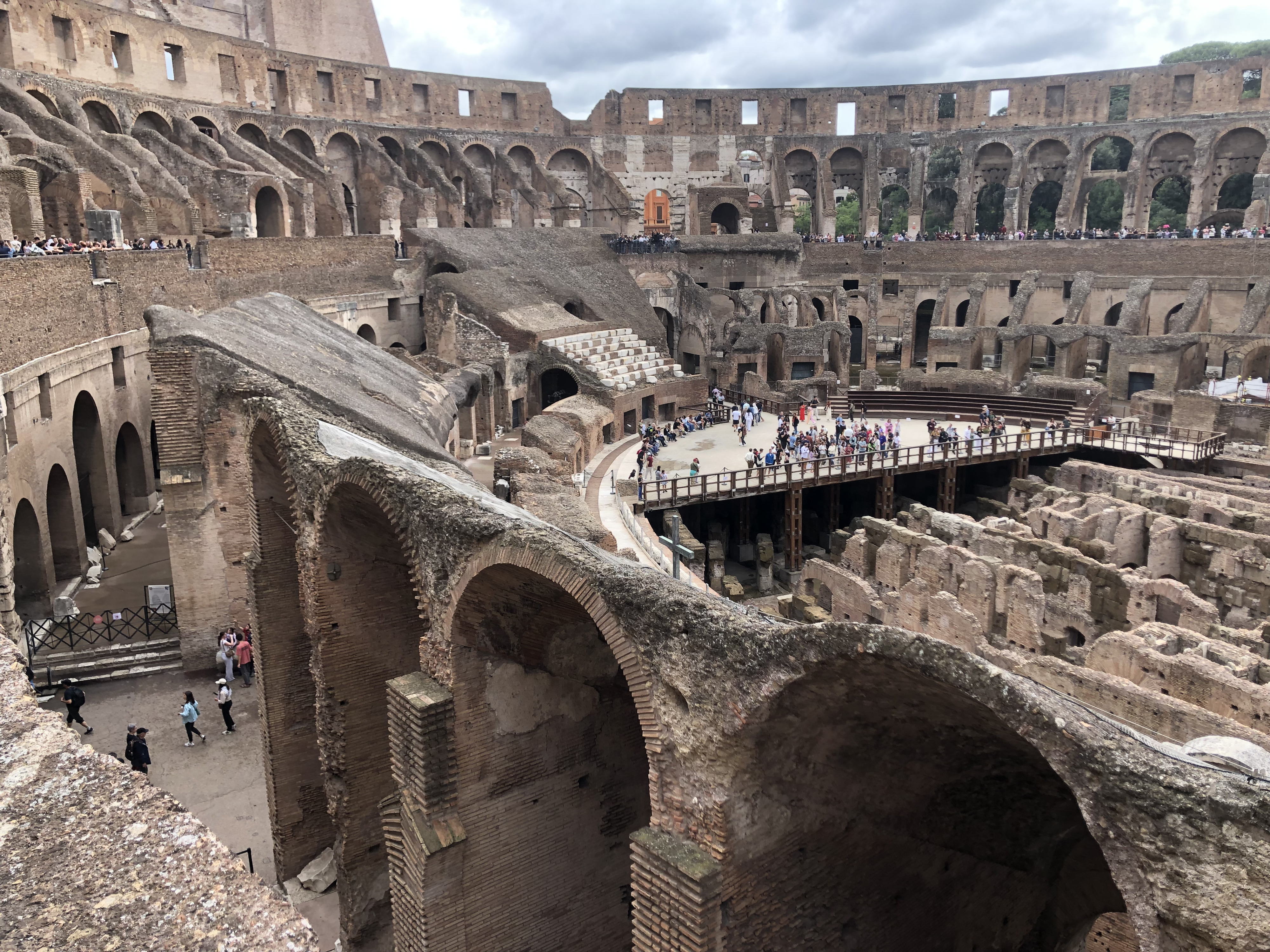 Picture Italy Rome The Colosseum 2024-09 49 - Tours The Colosseum