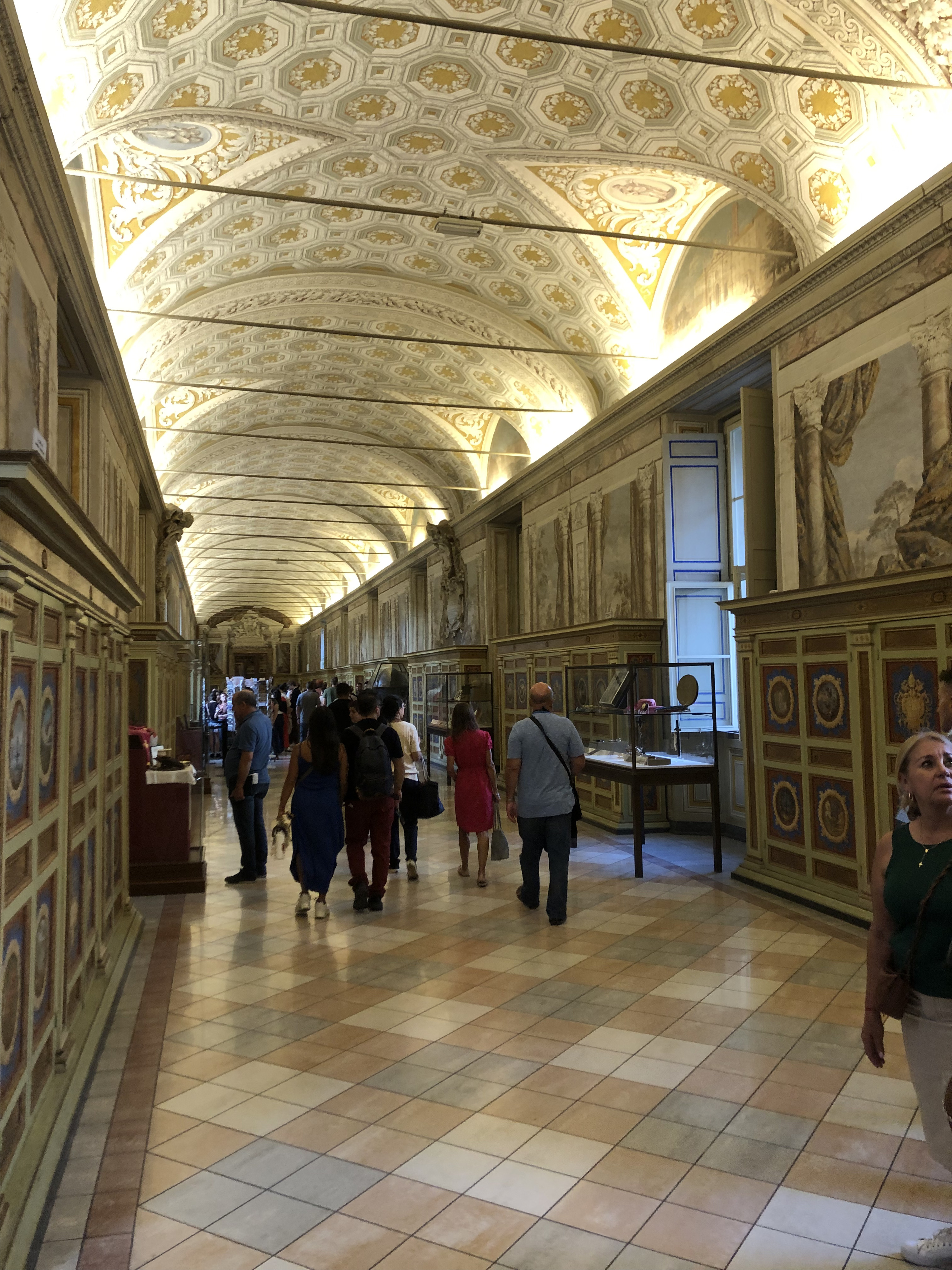 Picture Italy Rome Vatican Museum 2024-09 178 - Center Vatican Museum