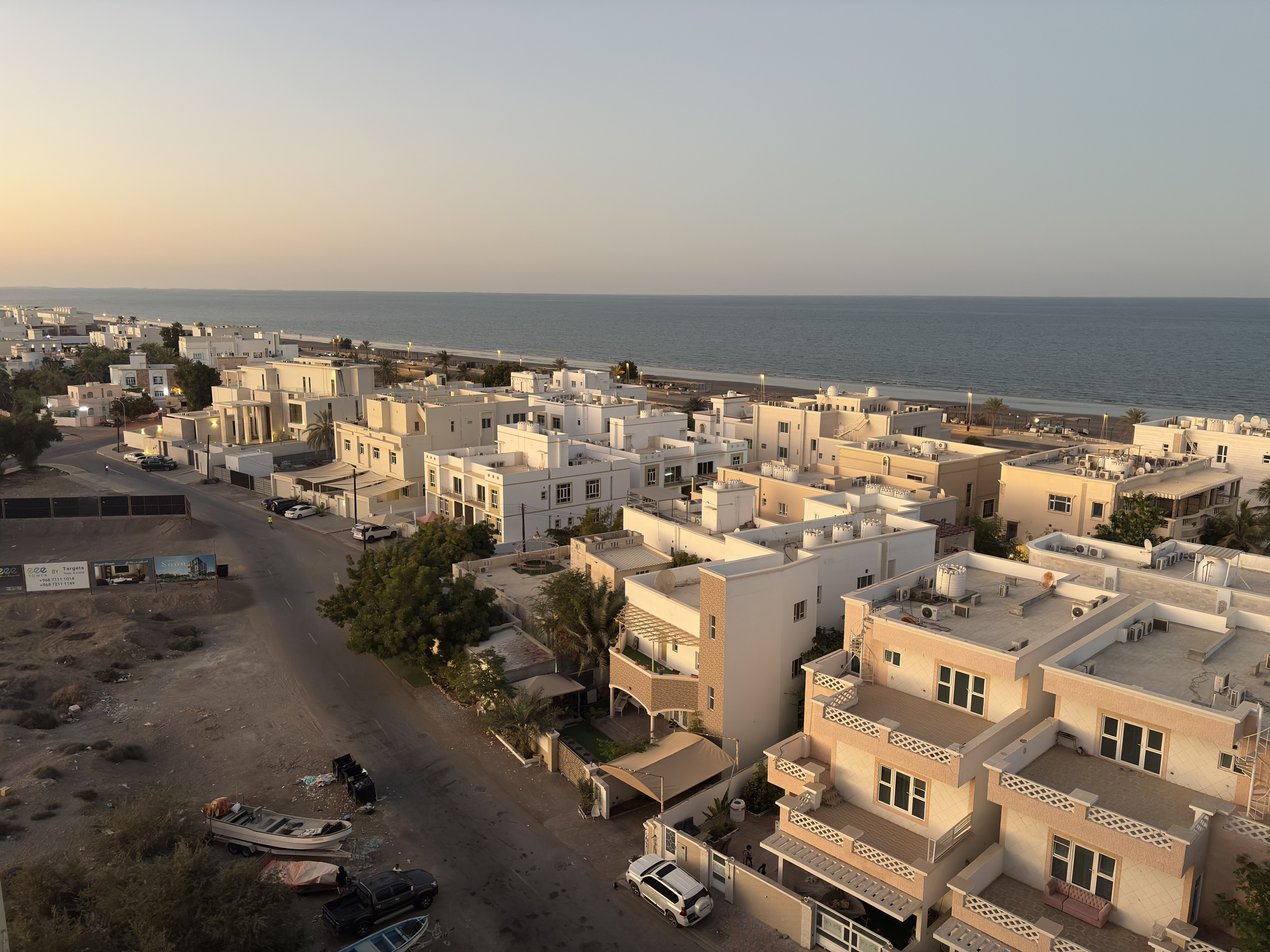 Picture Oman Mascate 2025-11 107 - Journey Mascate