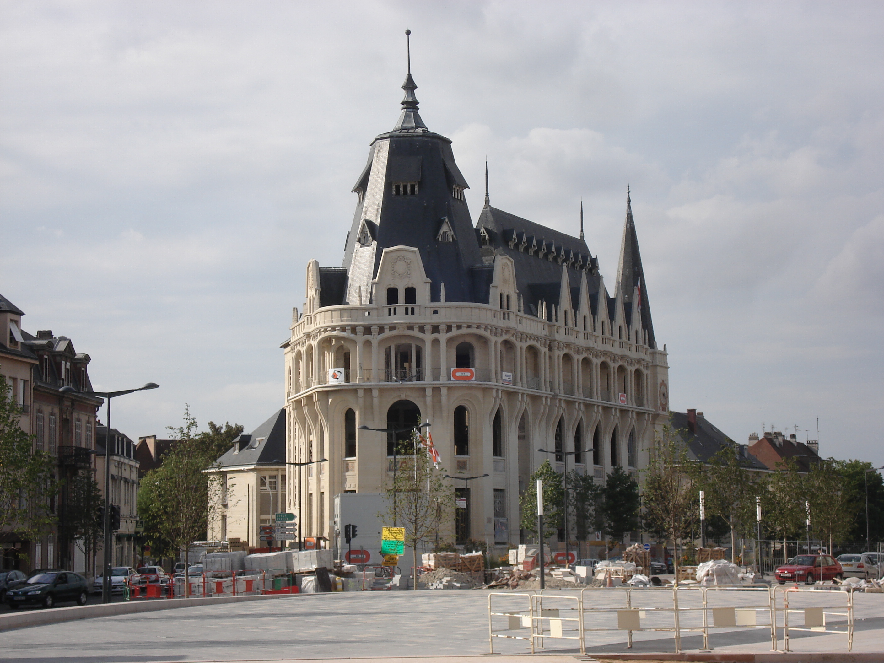 Picture France Chartres 2006-08 24 - Tour Chartres