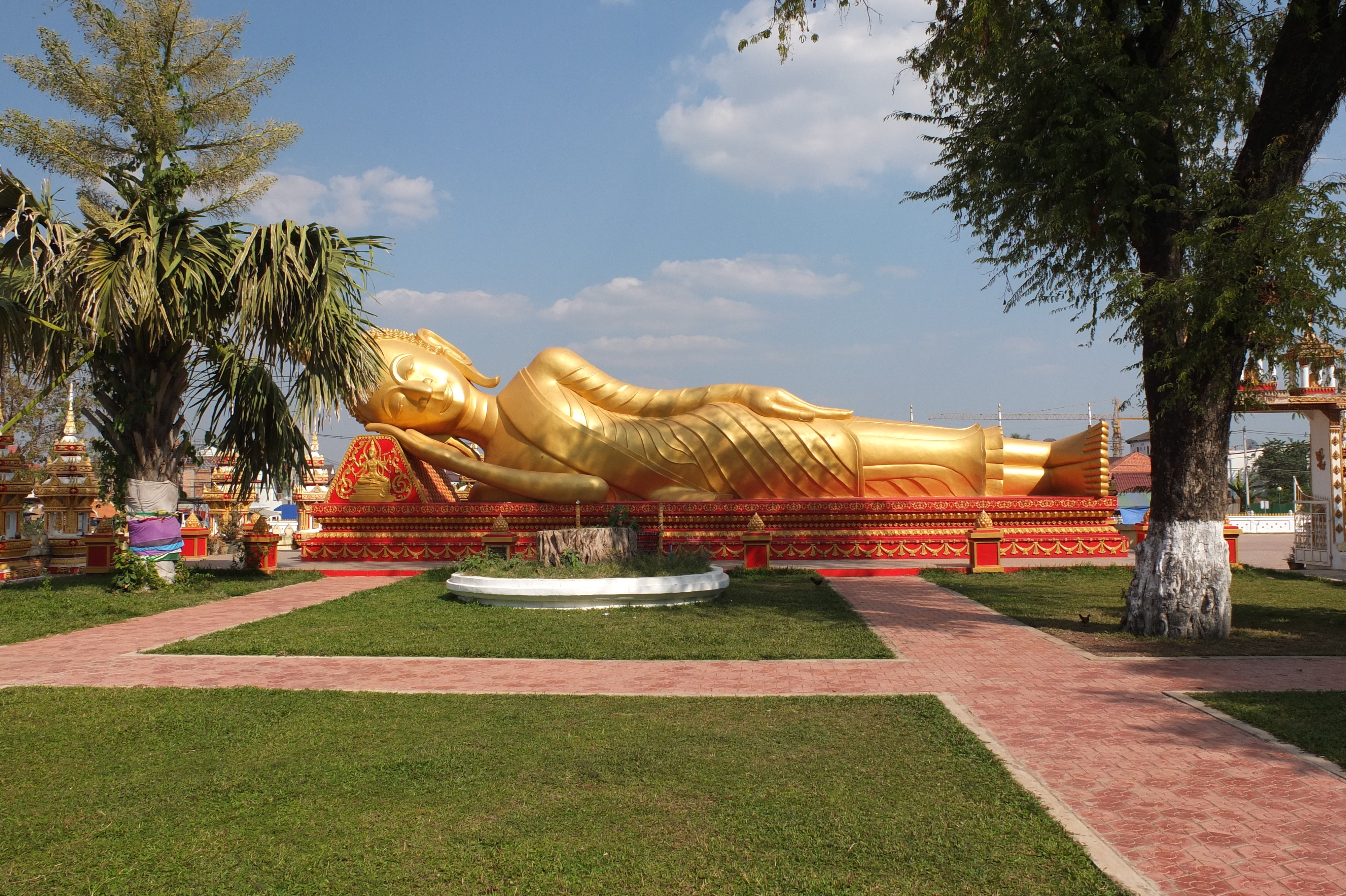 Picture Laos Vientiane 2012-12 283 - Recreation Vientiane