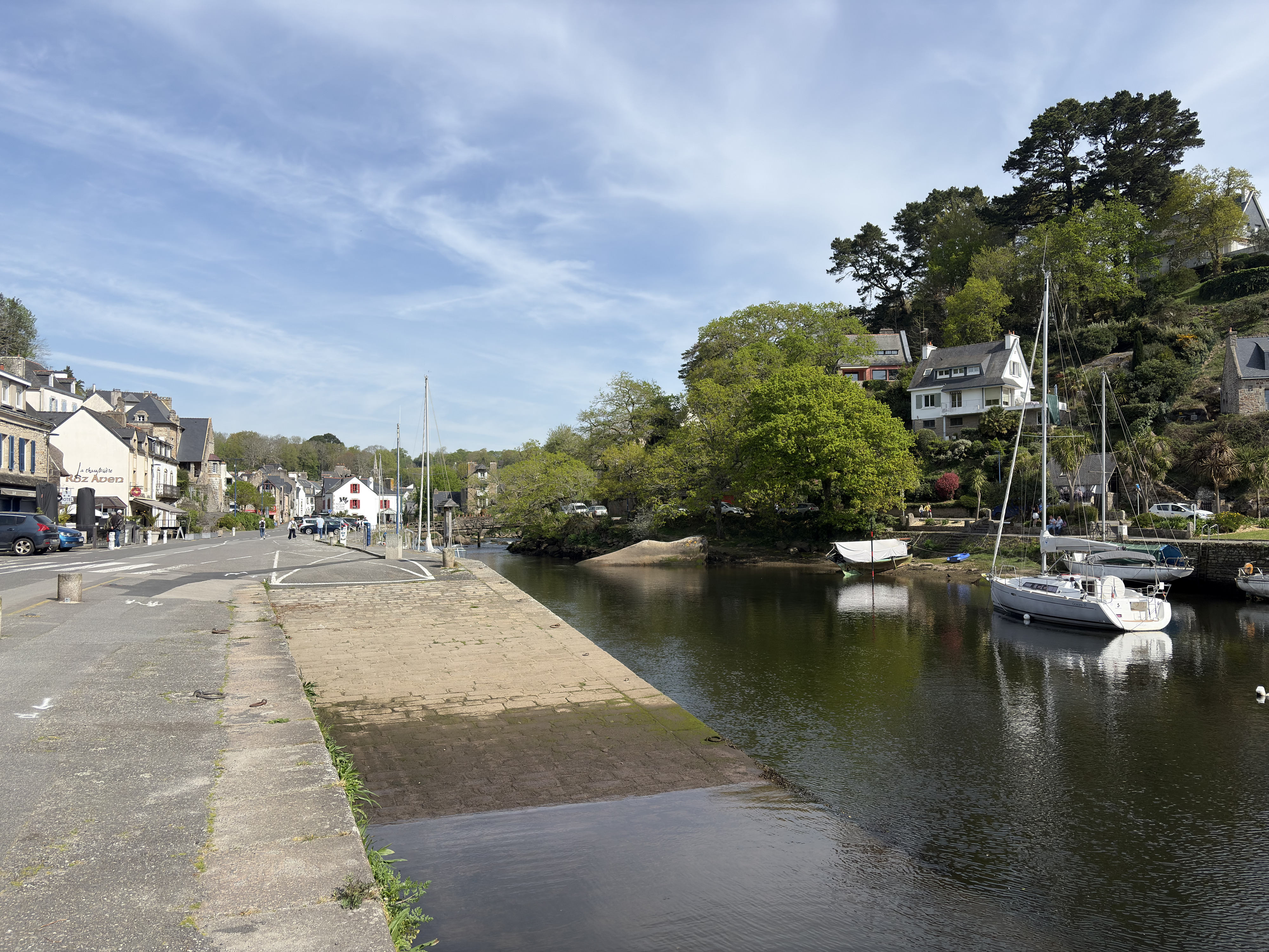 Picture France Pont Aven 2026-04 33 - Tour Pont Aven