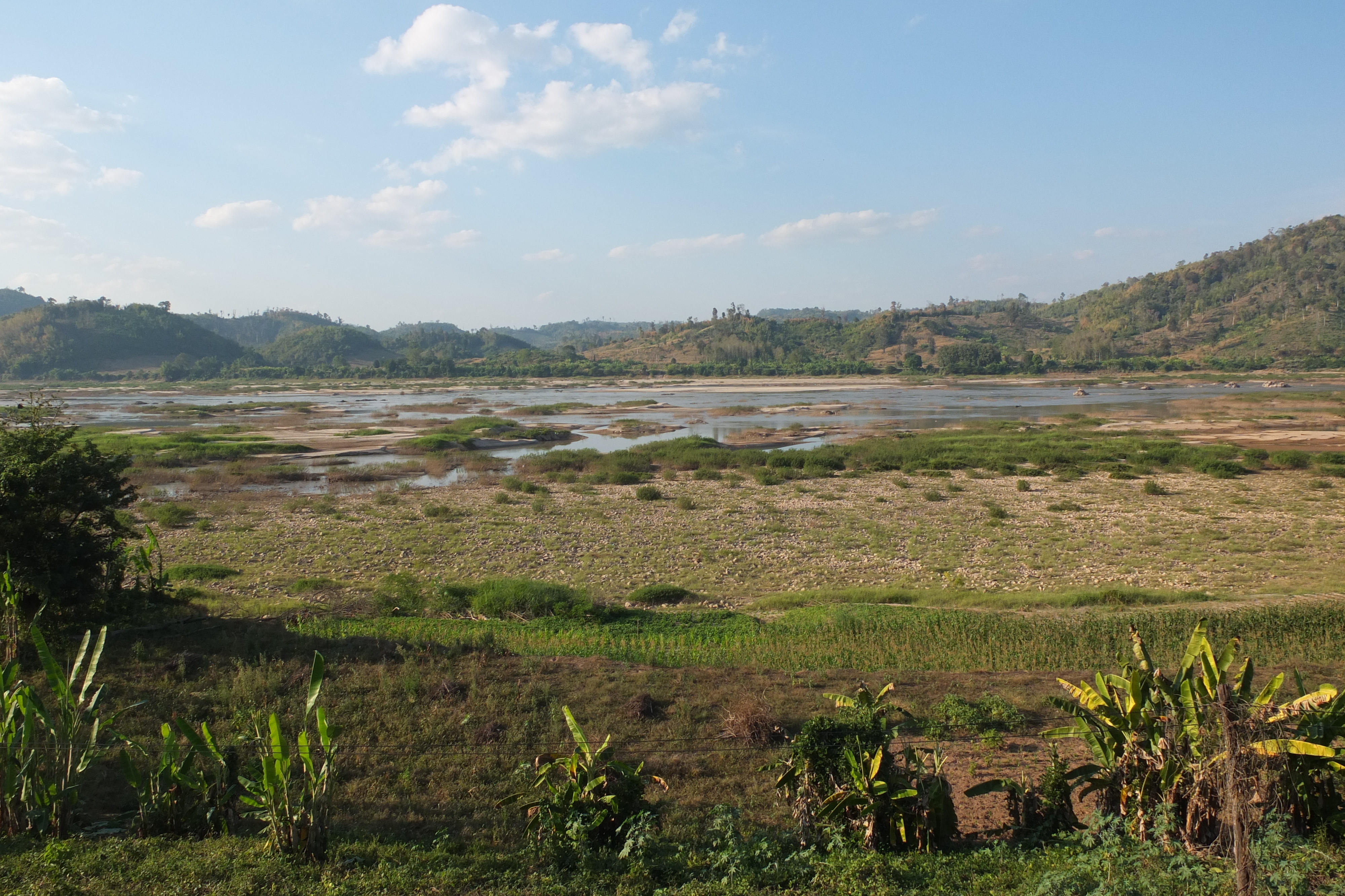 Picture Thailand Mekong river 2012-12 209 - Center Mekong river