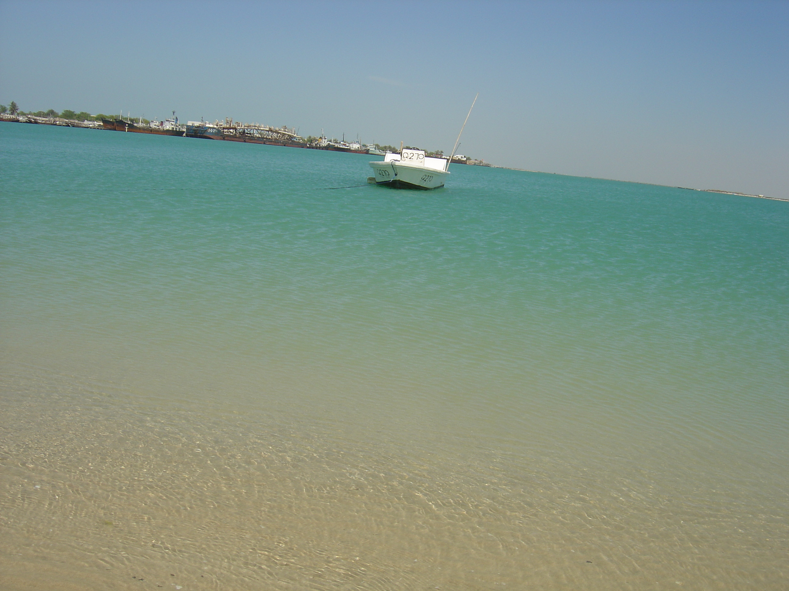Picture United Arab Emirates Umm al Qaywaya 2005-03 28 - Around Umm al Qaywaya