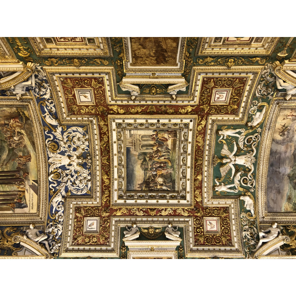 Picture Italy Rome Vatican Museum 2024-09 89 - Center Vatican Museum