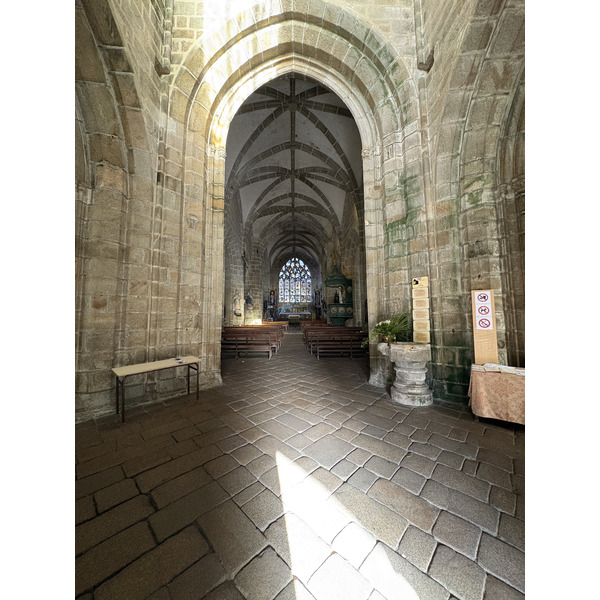 Picture France Locronan 2026-04 12 - Recreation Locronan