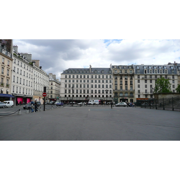 Picture France Paris La Madeleine 2007-05 103 - Tour La Madeleine