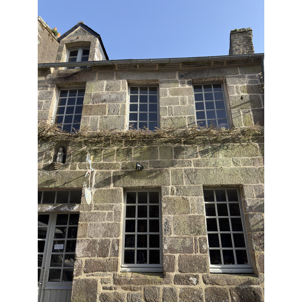 Picture France Locronan 2026-04 124 - Journey Locronan