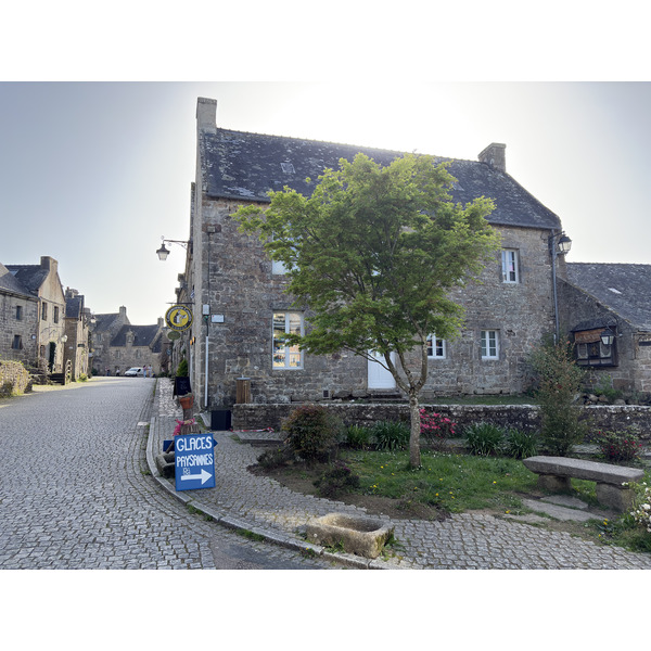 Picture France Locronan 2026-04 54 - Journey Locronan