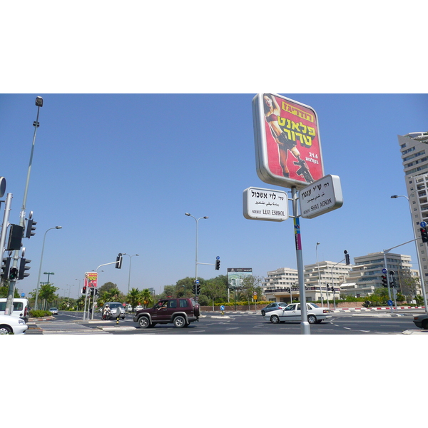 Picture Israel Tel Aviv North Tel Aviv 2007-06 22 - History North Tel Aviv