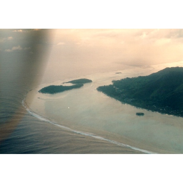 Picture Polynesia Moorea 1993-04 15 - History Moorea