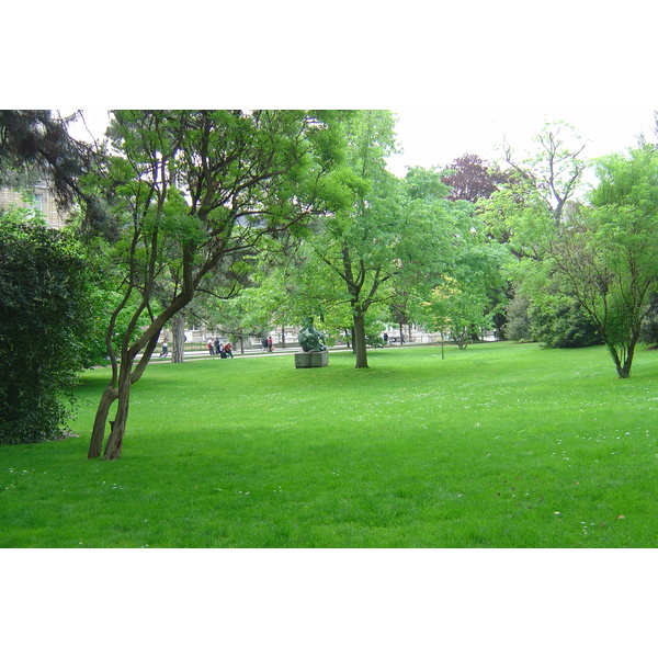 Picture France Paris Luxembourg Garden 2007-04 77 - Discovery Luxembourg Garden