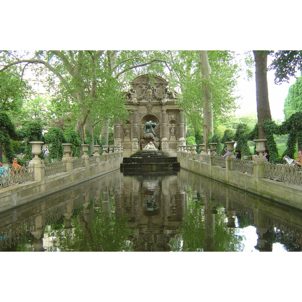 Picture France Paris Luxembourg Garden 2007-04 142 - Tour Luxembourg Garden