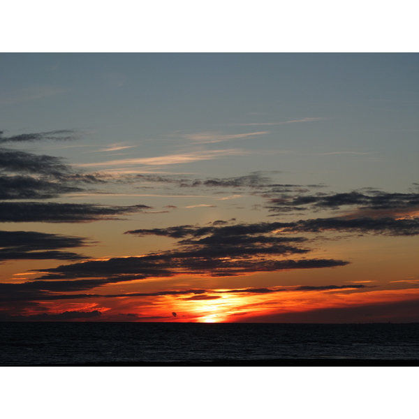 Picture France La Plaine sur mer Sunset 2012-08 84 - Discovery Sunset