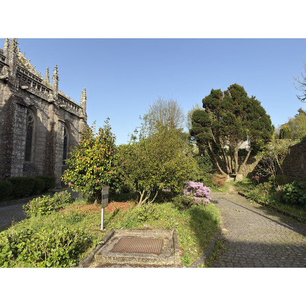 Picture France Locronan 2026-04 67 - Center Locronan