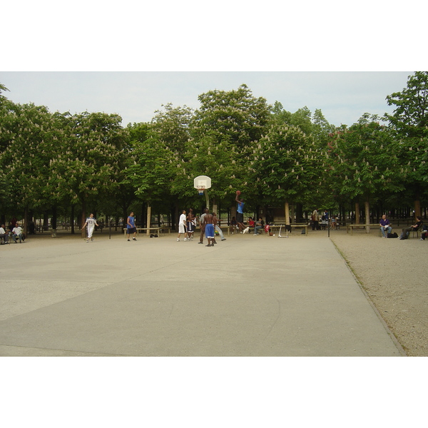 Picture France Paris Luxembourg Garden 2007-04 49 - Center Luxembourg Garden