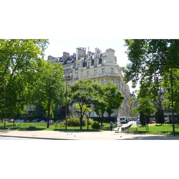 Picture France Paris Avenue Foch 2007-06 188 - Recreation Avenue Foch